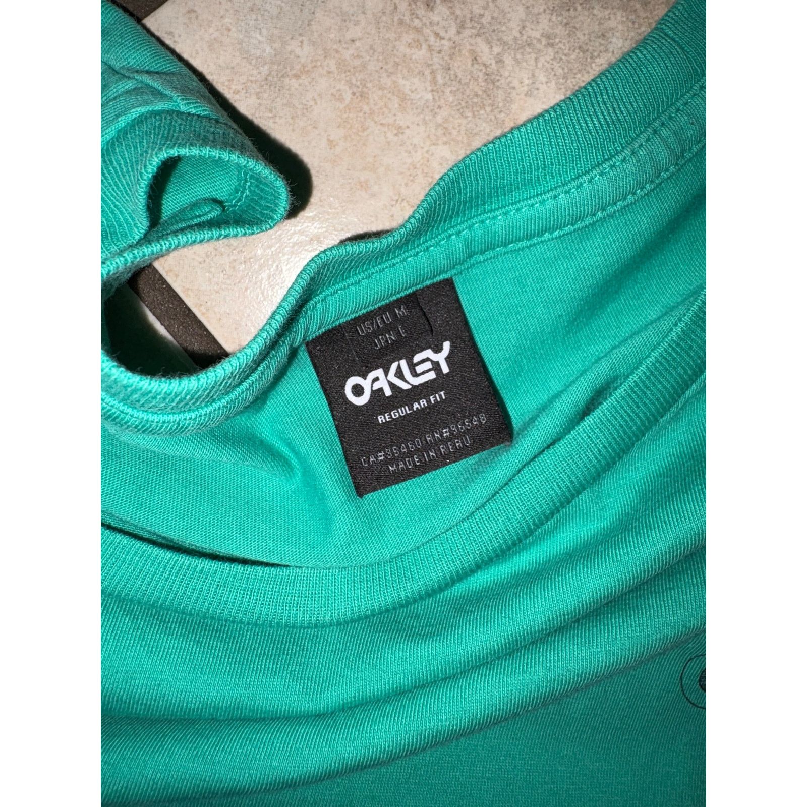 Oakley Oakley men’s shirt medium blue teal optics regular fit Size US M / EU 48-50 / 2 - 2 Thumbnail