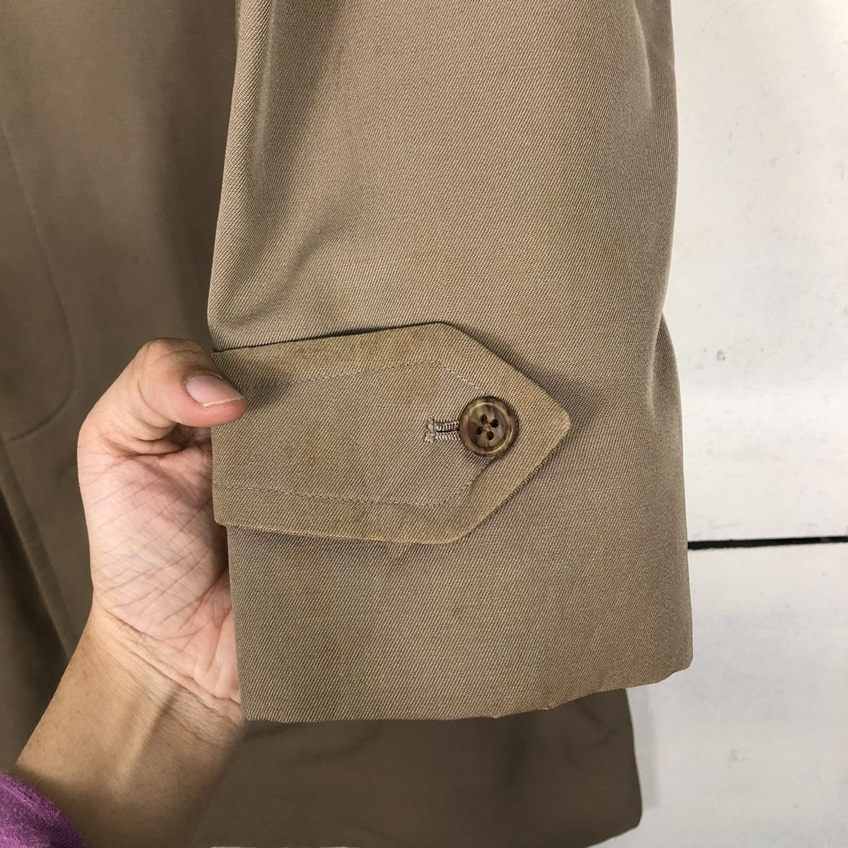 Burberry 🔥VINTAGE LONG JACKET BUTTON BURBERRYS Size US M / EU 48-50 / 2 - 17 Thumbnail