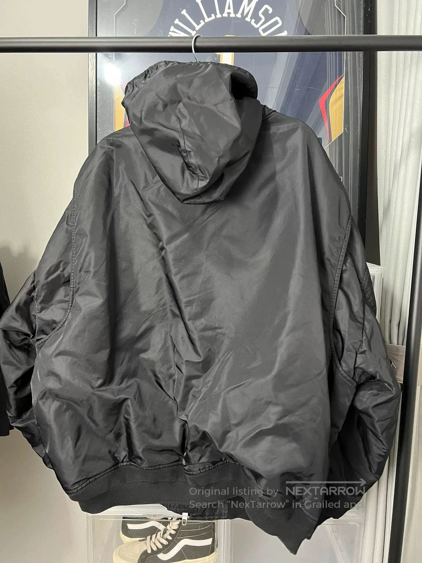 Balenciaga Balenciaga 3B Embroidered Nylon Bomber Jacket. Size US XXS / EU 40 - 2 Thumbnail