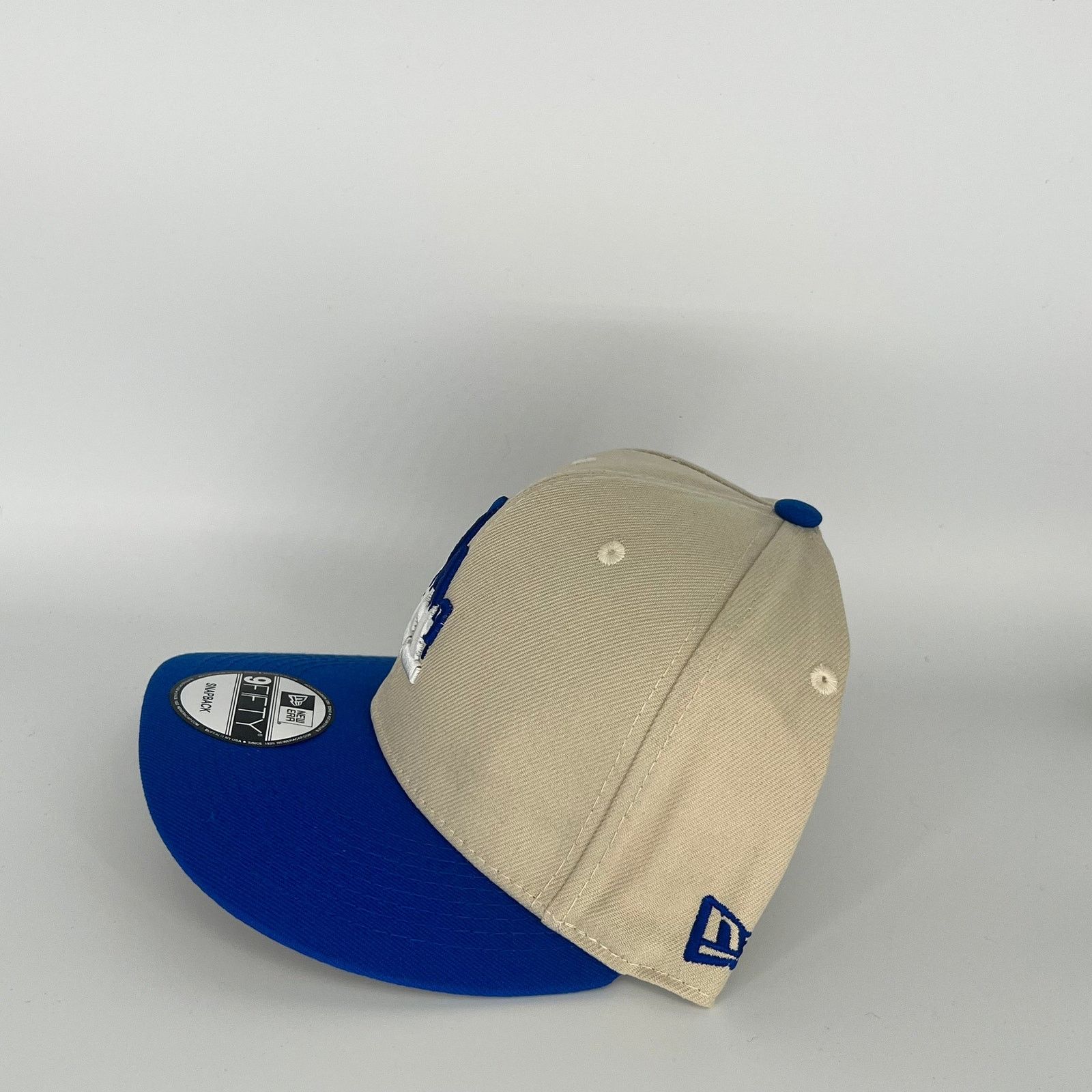 New Era Khaki/Blue Los Angeles Dodgers LA Bleeds Blue New Era MLB Size ONE SIZE - 2 Thumbnail