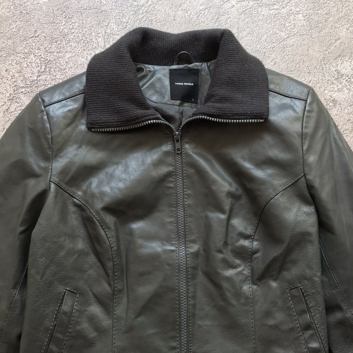 Vintage Vintage 90s Faded Leather Bomber Jacket Streetwear Slim L Size L / US 10 / IT 46 - 2 Thumbnail