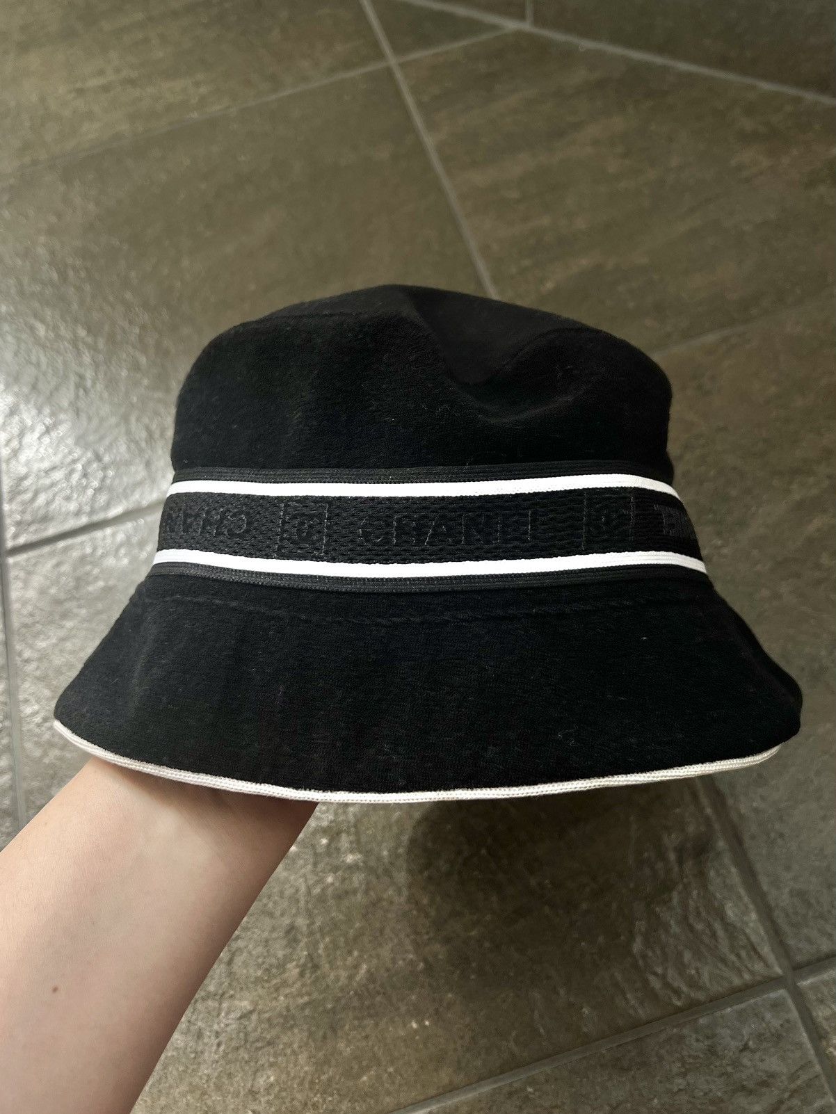 image of Chanel Women Bucket Logos Cc Hat Authentic L Size in Black