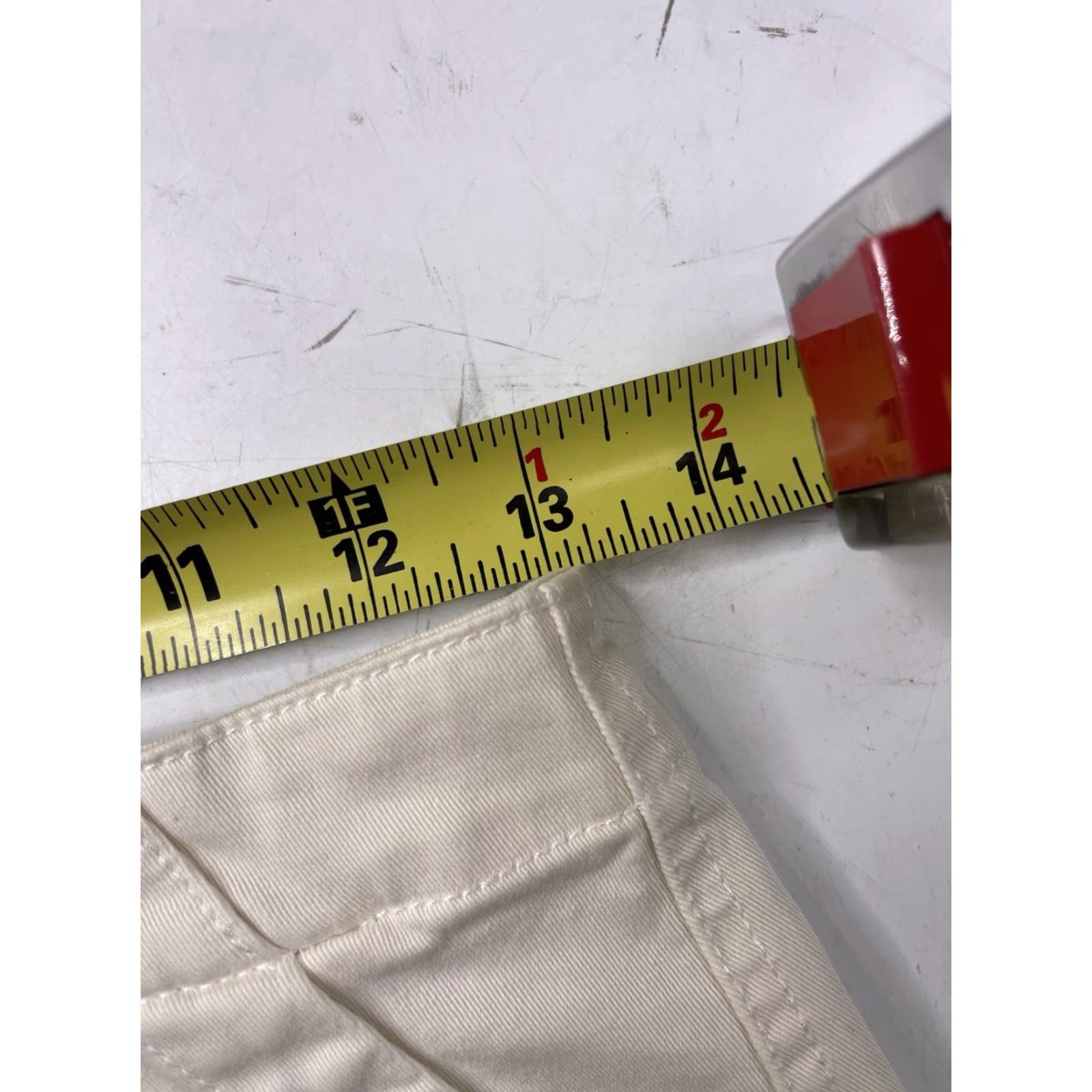 Alice + Olivia Alice + Olivia Shara Parachute Cargo Pant White Size 25 Size 42" / US 20 - 7 Thumbnail