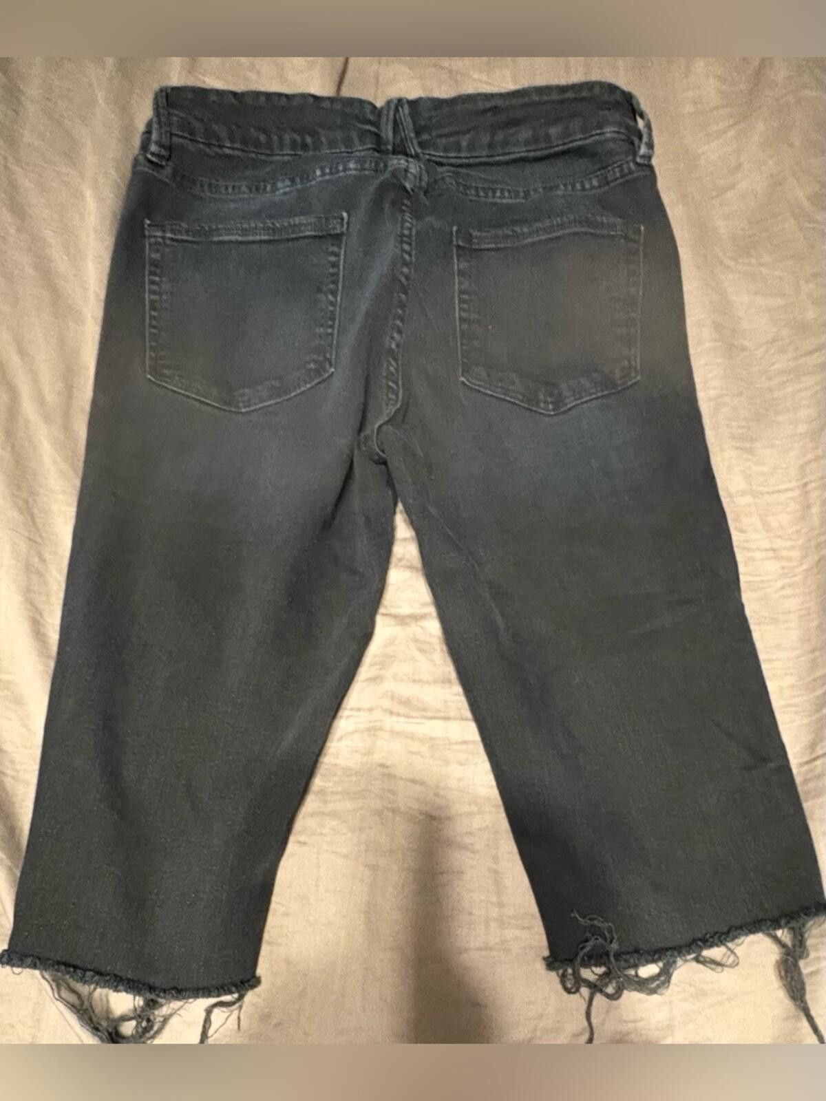 Other Good American GL Distressed Cut Off Bermuda Shorts in Black Size 30" / US 8 / IT 44 - 2 Thumbnail