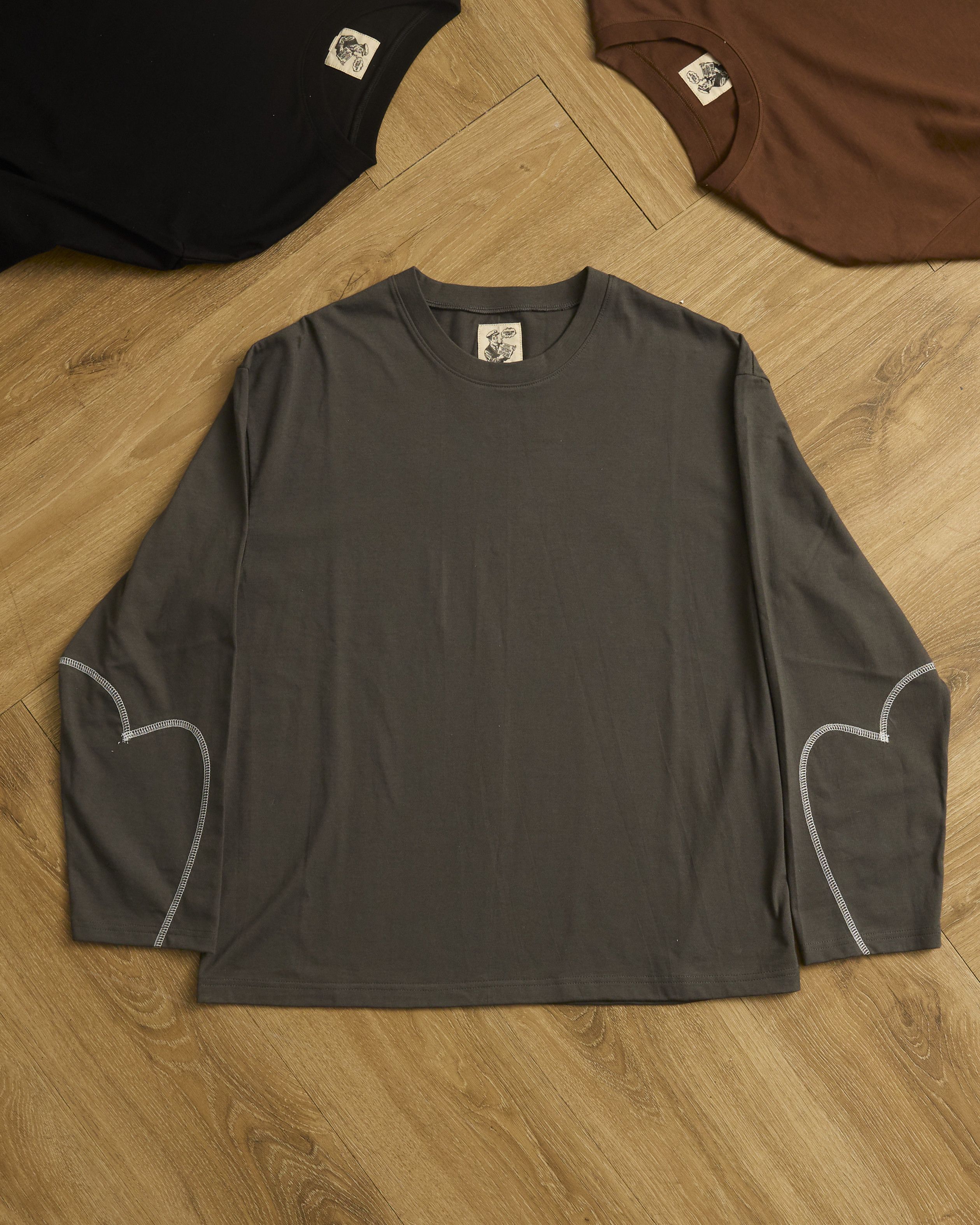 Other Oh honey (Size L : chest 46") Size US S / EU 44-46 / 1 - 1 Thumbnail