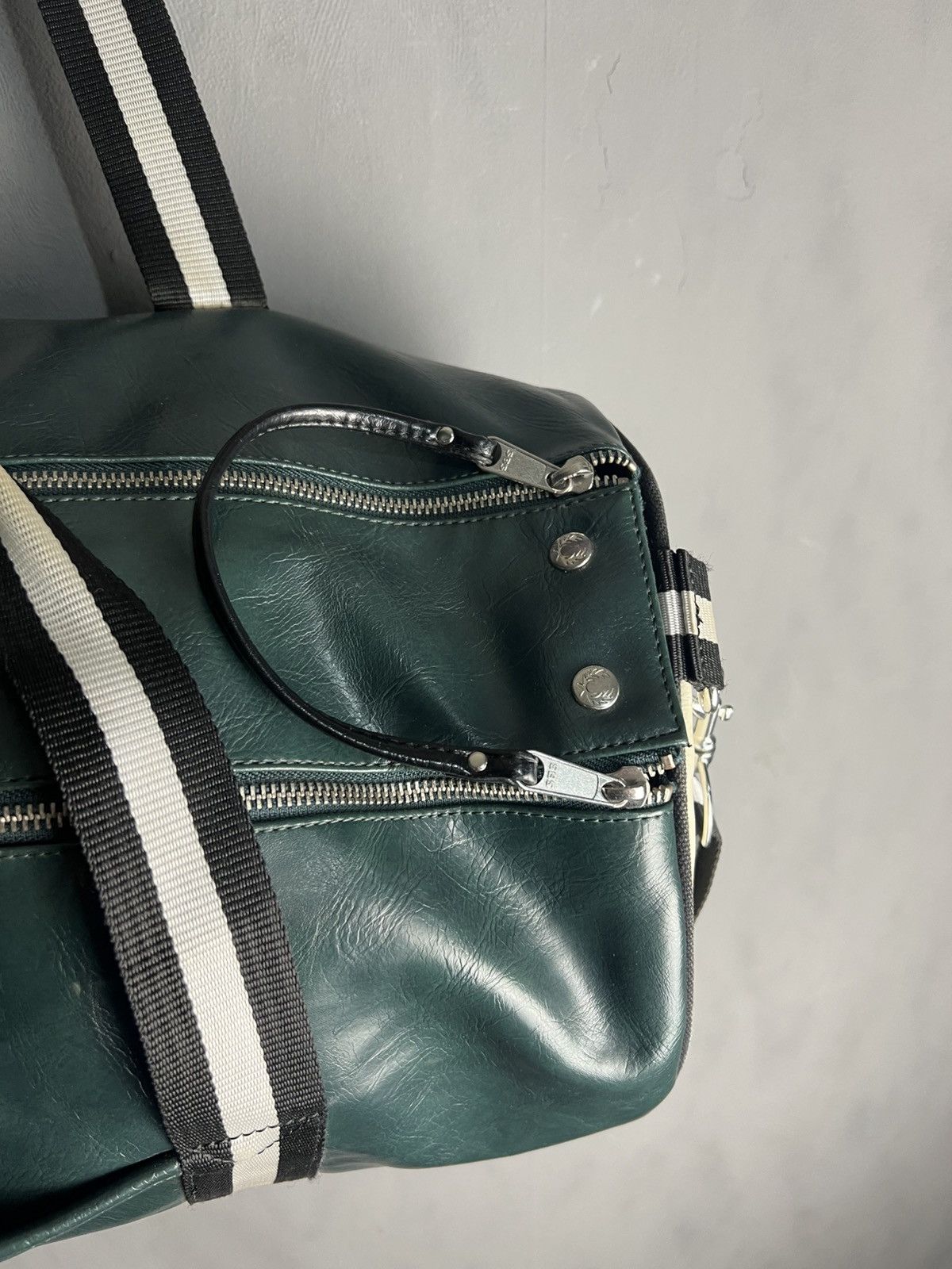 Fred Perry Fred Perry Shoulder Bag Leather Size ONE SIZE - 6 Thumbnail