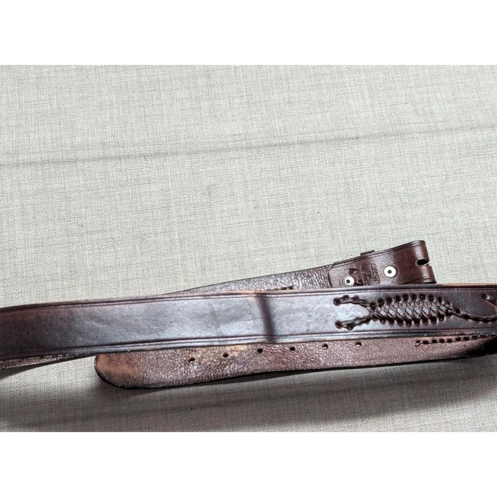 Vintage VINTAGE WESTERN Belt 42 brown BRAIDED leather SCORPION handcrafted buckle tooled Mens Size 42 - 7 Thumbnail