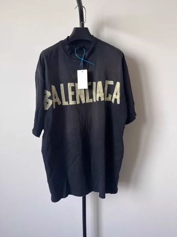 Balenciaga Balenciaga T-Shirt with short sleeves made of tape Size US XS / EU 42 / 0 - 1 Thumbnail