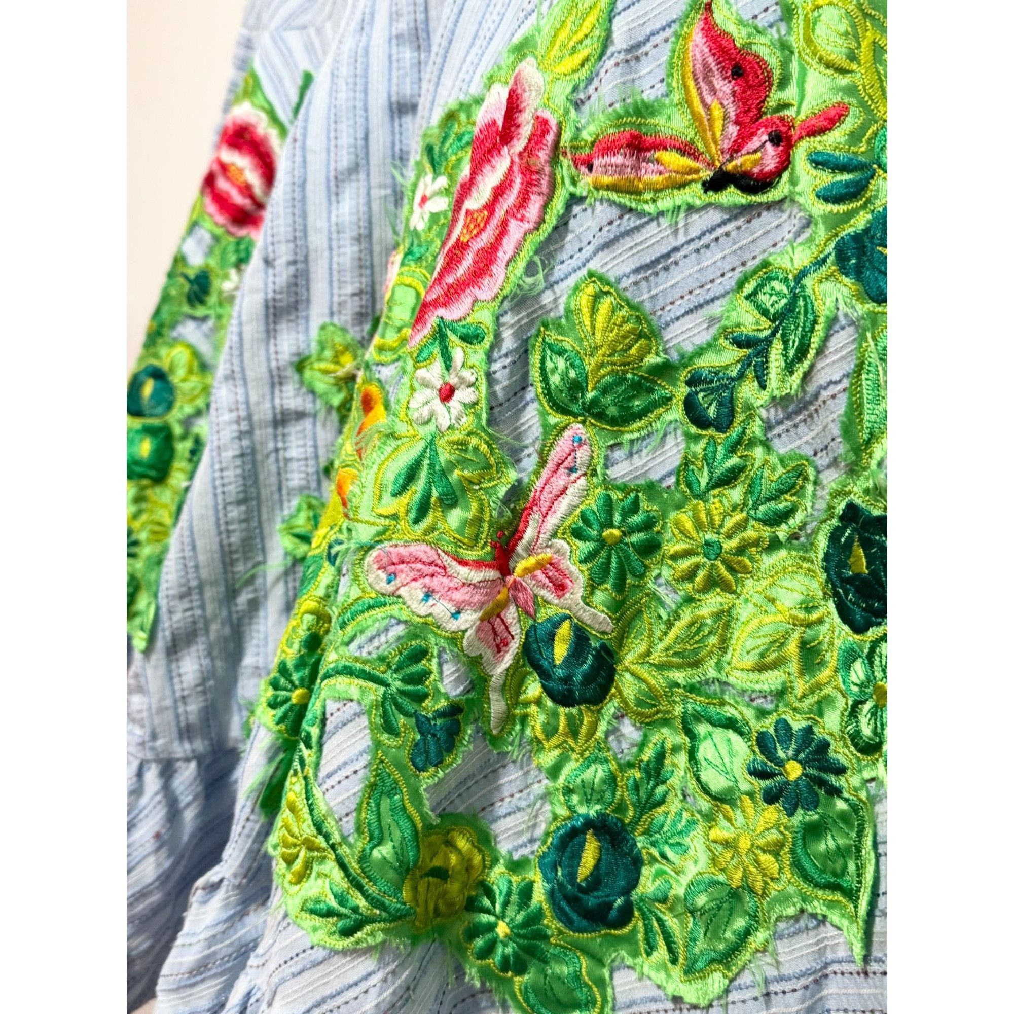 Other Ariella embroidered floral butterfly skirt size L Size 29" - 4 Thumbnail