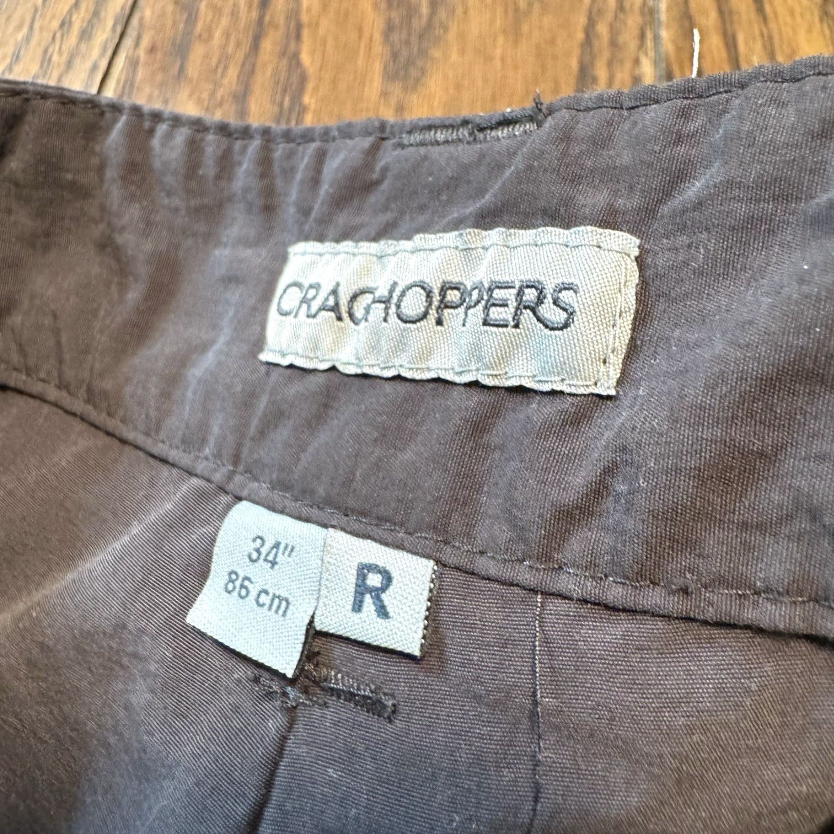 Vintage Craghoppers Pants Men’s Gray 32x31 Cargo Pocket Chino Regular Inseam 31 Convertible Ankle Zip Pockets Size US 34 / EU 50 - 6 Thumbnail