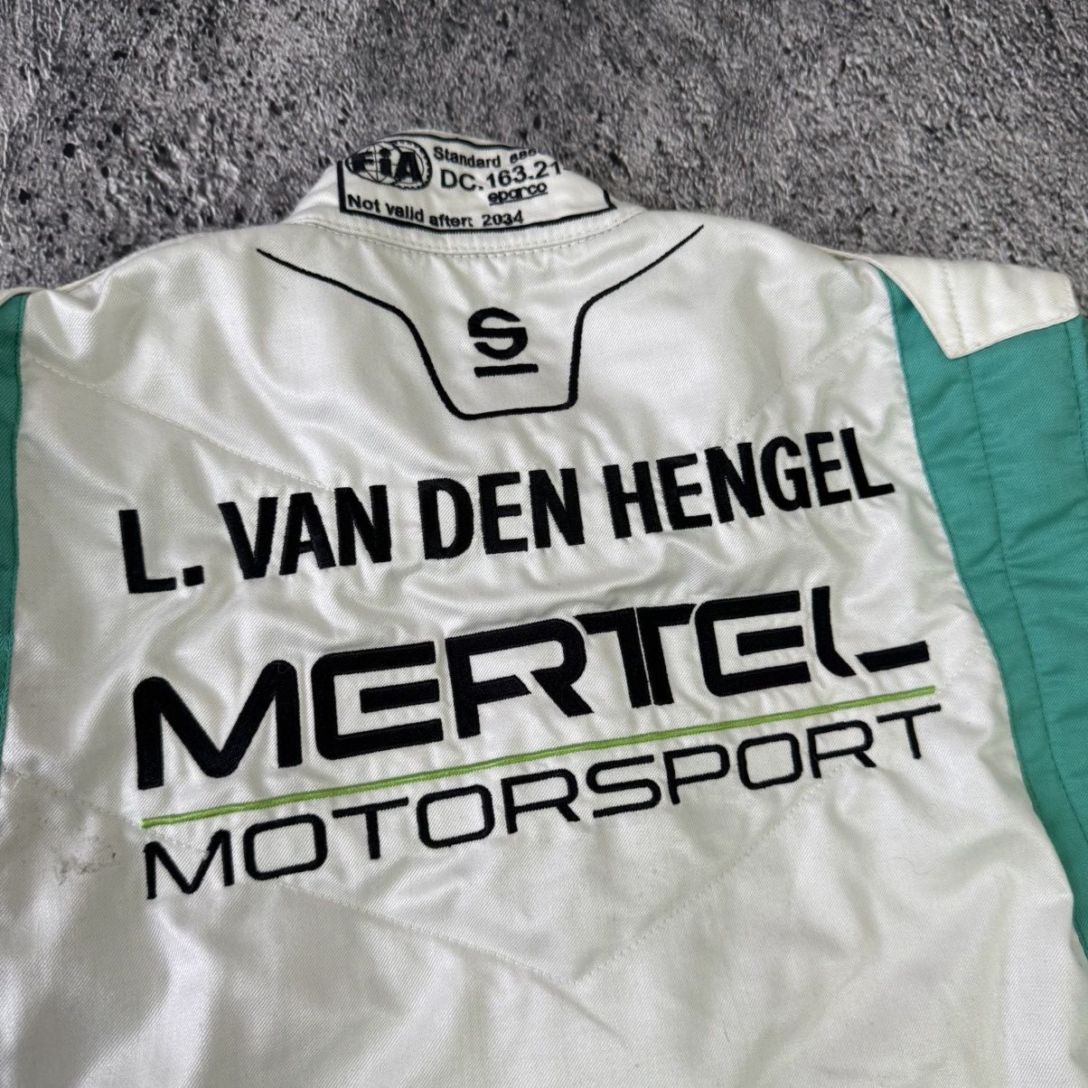 Other Racing suit motorsport laura van den hengel ferrari nascar Size US S / EU 44-46 / 1 - 18 Thumbnail