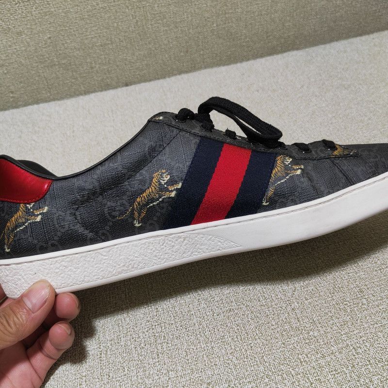 Gucci Gucci Ace Tiger Pattern Fashion Sneakers - Size US 9.5 / EU 42-43 - 7 Thumbnail