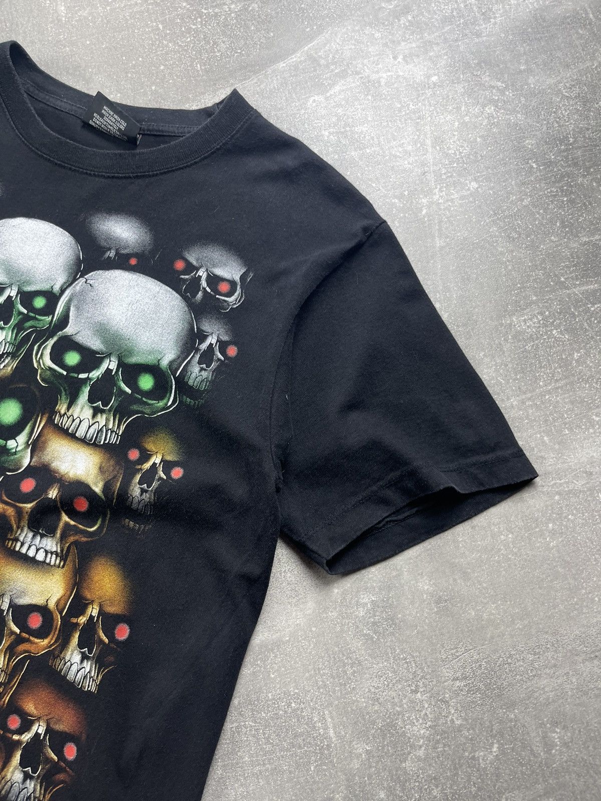 Vintage Vintage Rock Skulls Black Punk T-Shirt Size US M / EU 48-50 / 2 - 2 Thumbnail