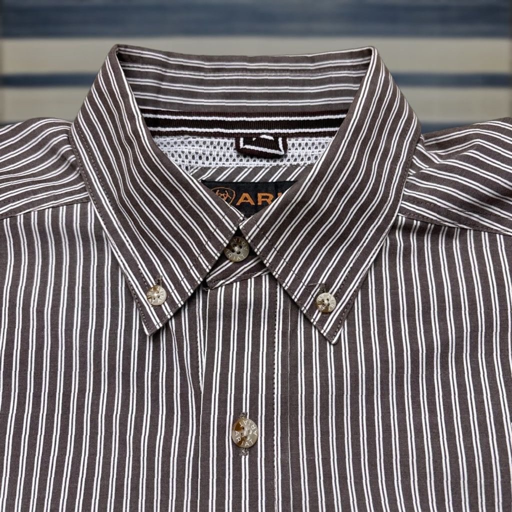 Ariat Men’s Pro Series Button Down Shirt Sz M Long Sleeve Casual Workwear Fall Spring Summer Winter Brown