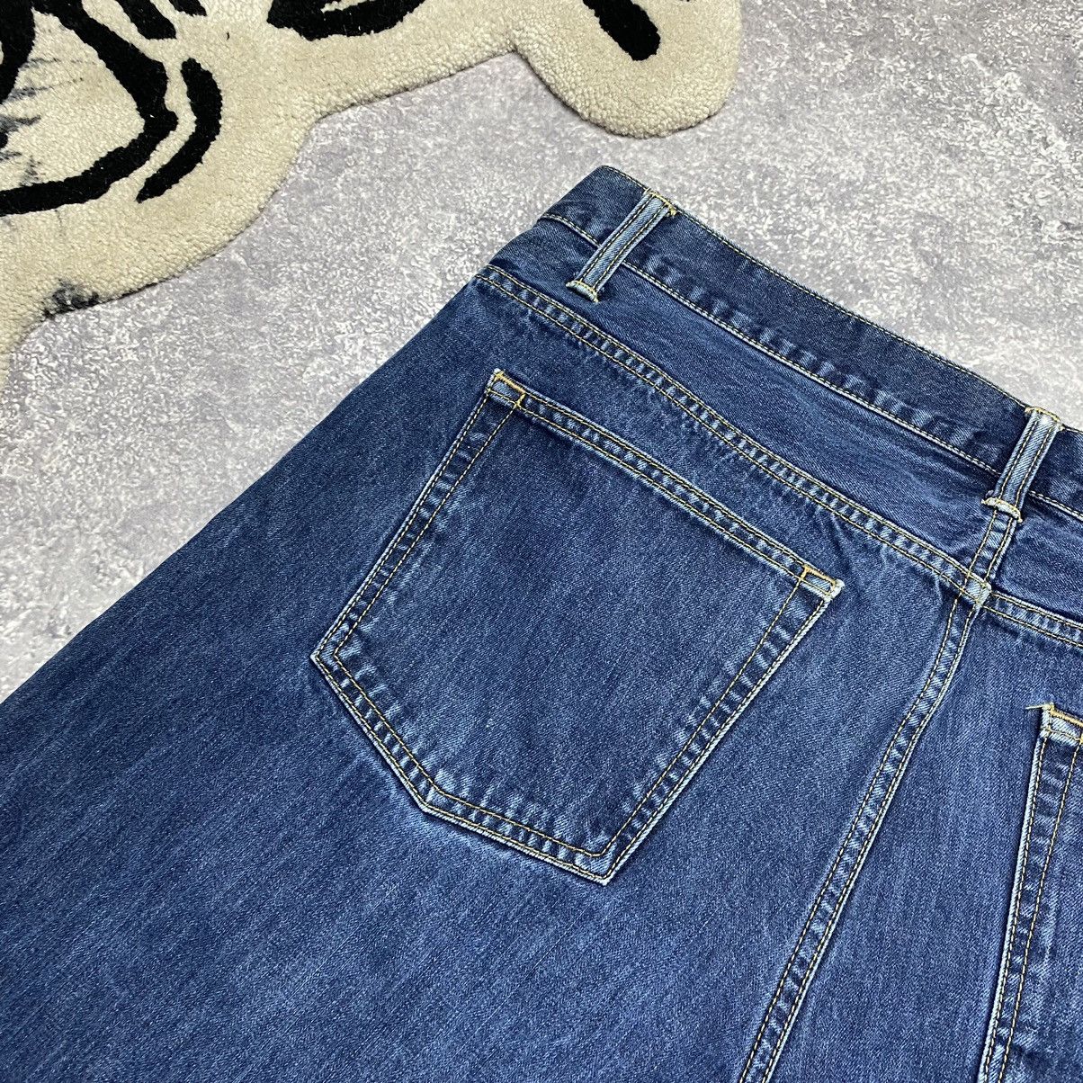Vintage Vintage Carhartt Wip Patch logo 90’s workwear denim shorts Size US 38 / EU 54 - 5 Thumbnail