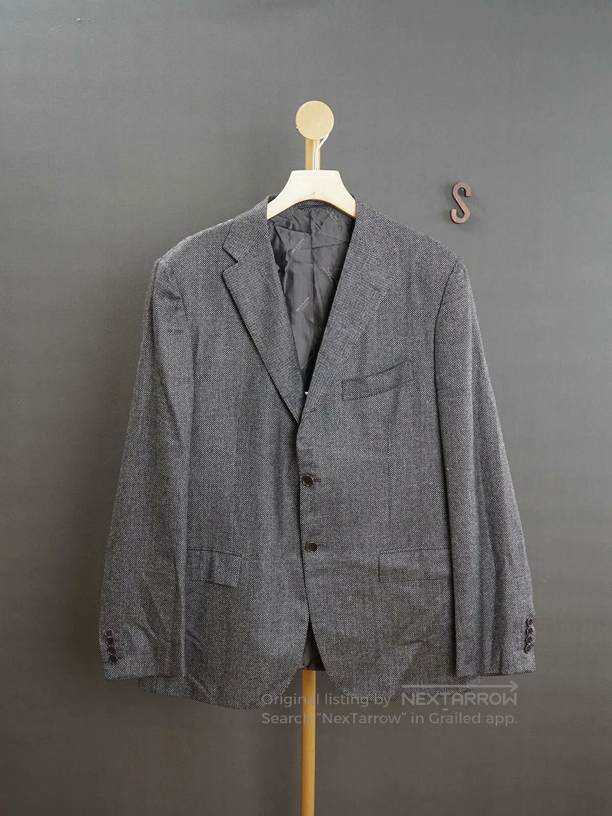 Kiton Gray Cashmere Suit Jacket by Kiton. Size US L / EU 52-54 / 3 - 1 Thumbnail