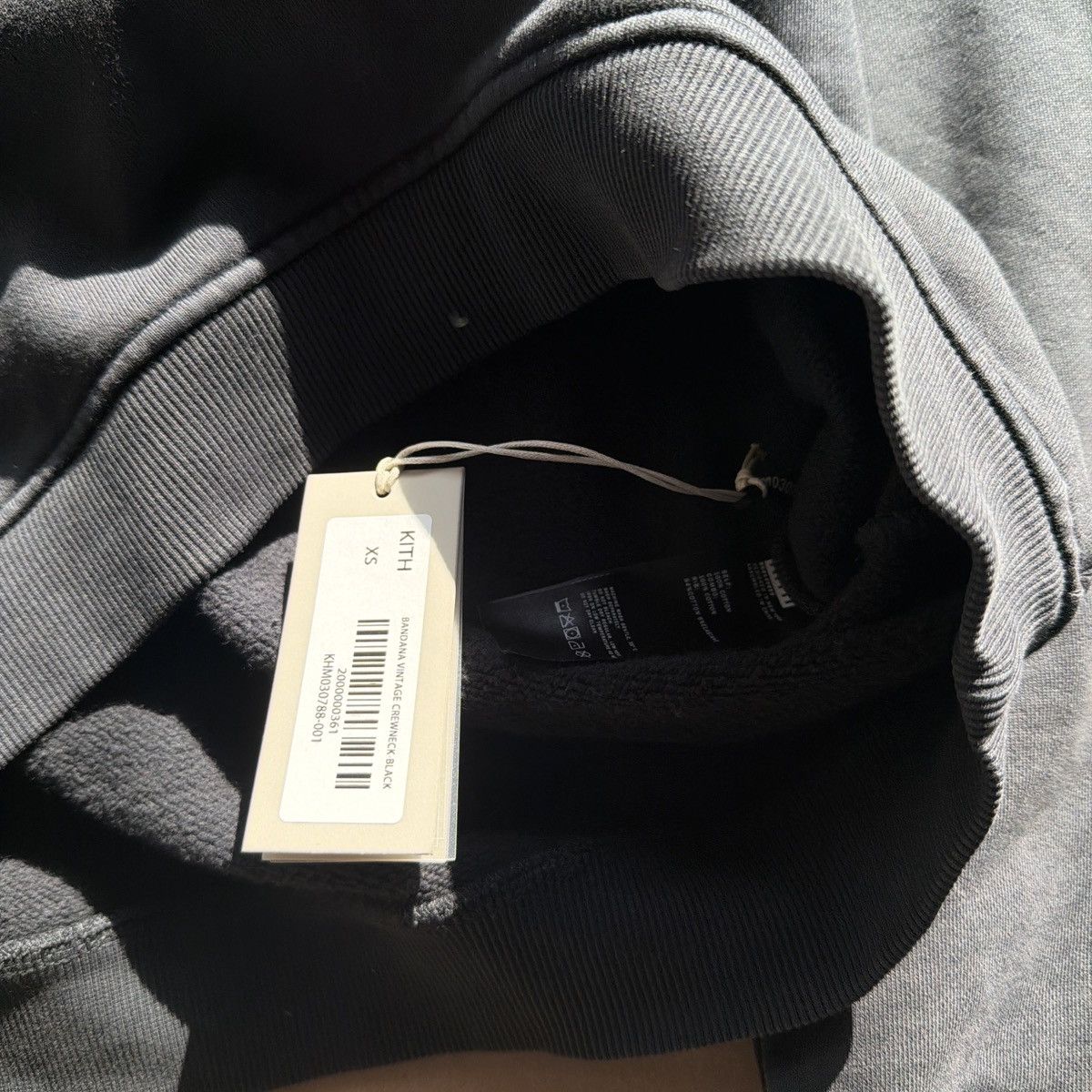 Kith Kith Bandana Vintage Crewneck FW 2022 Size US XS / EU 42 / 0 - 3 Thumbnail