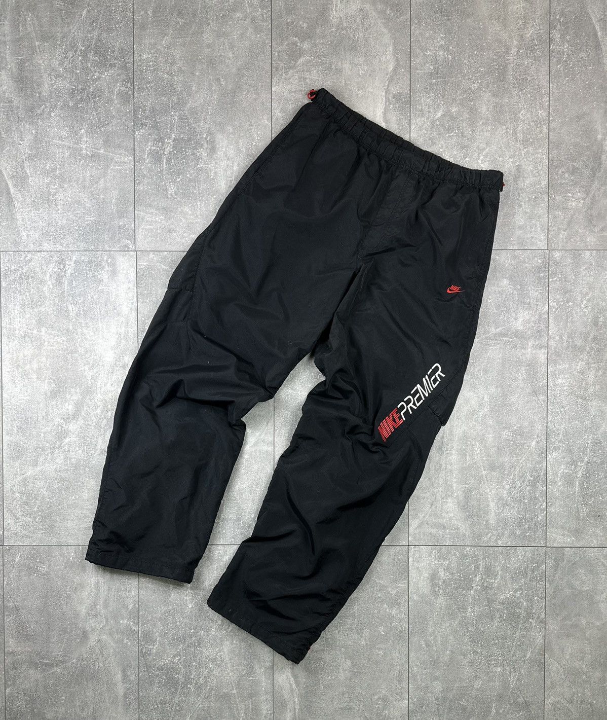Nike Nike Premier Multi-pocket Nylon Track-Pants Sweatpants Y2K Size US 34 / EU 50 - 2 Thumbnail