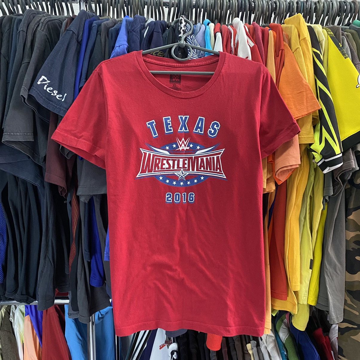 WWE Vintage WWE Wrestling mania Texas 32 red tee Size XL / US 12-14 / IT 48-50 - 1 Thumbnail