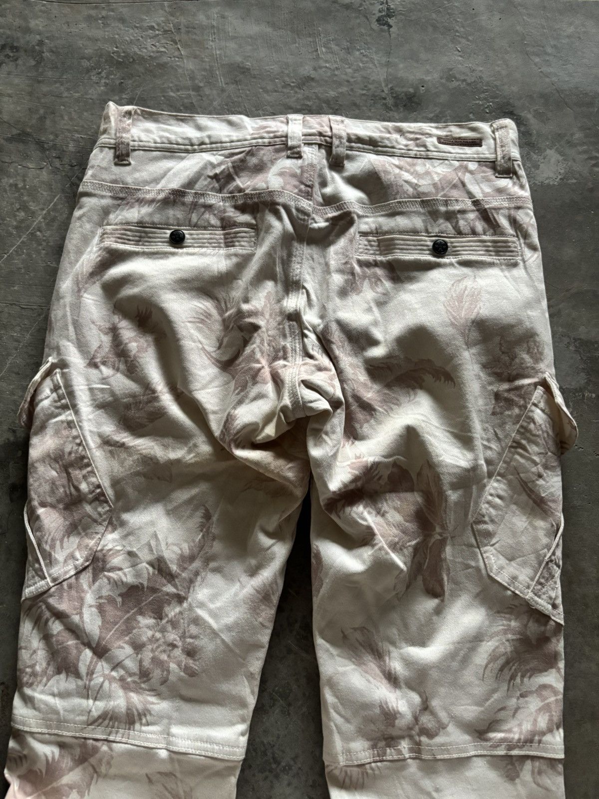 If Six Was Nine NICOLE CLUB FOR MEN flare floral cargo sick design Size US 31 - 17 Thumbnail