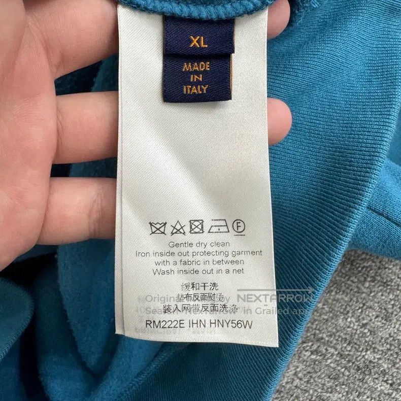 Louis Vuitton Louis Vuitton Pin embroidered hooded sweatshirt Size US XL / EU 56 / 4 - 3 Thumbnail