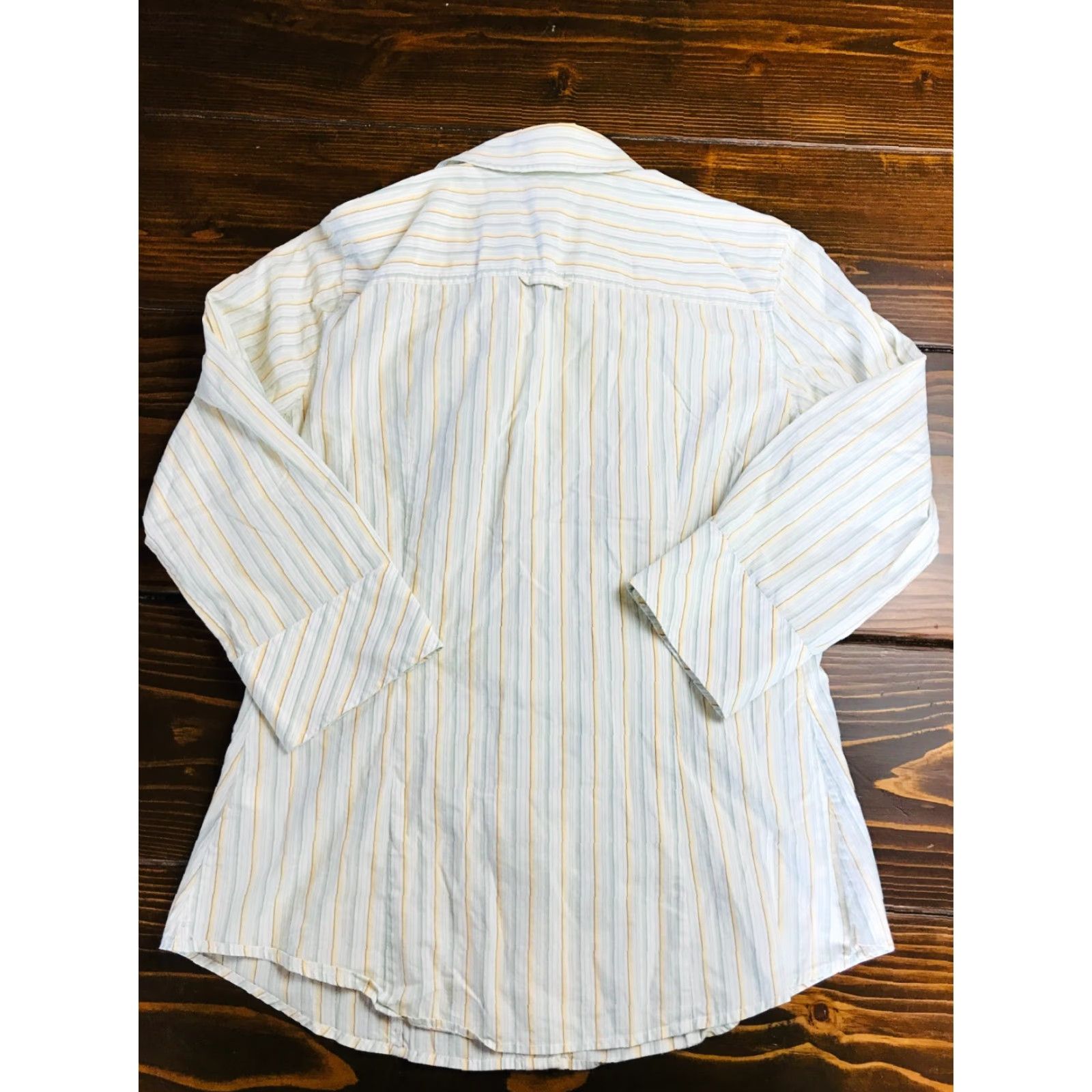 Banana Republic Banana Republic Shirt Womens Medium White Green Yellow Button Up 3/4 Sleeve Striped Casual Modern Fall Spring Summer Size M / US 6-8 / IT 42-44 - 2 Thumbnail