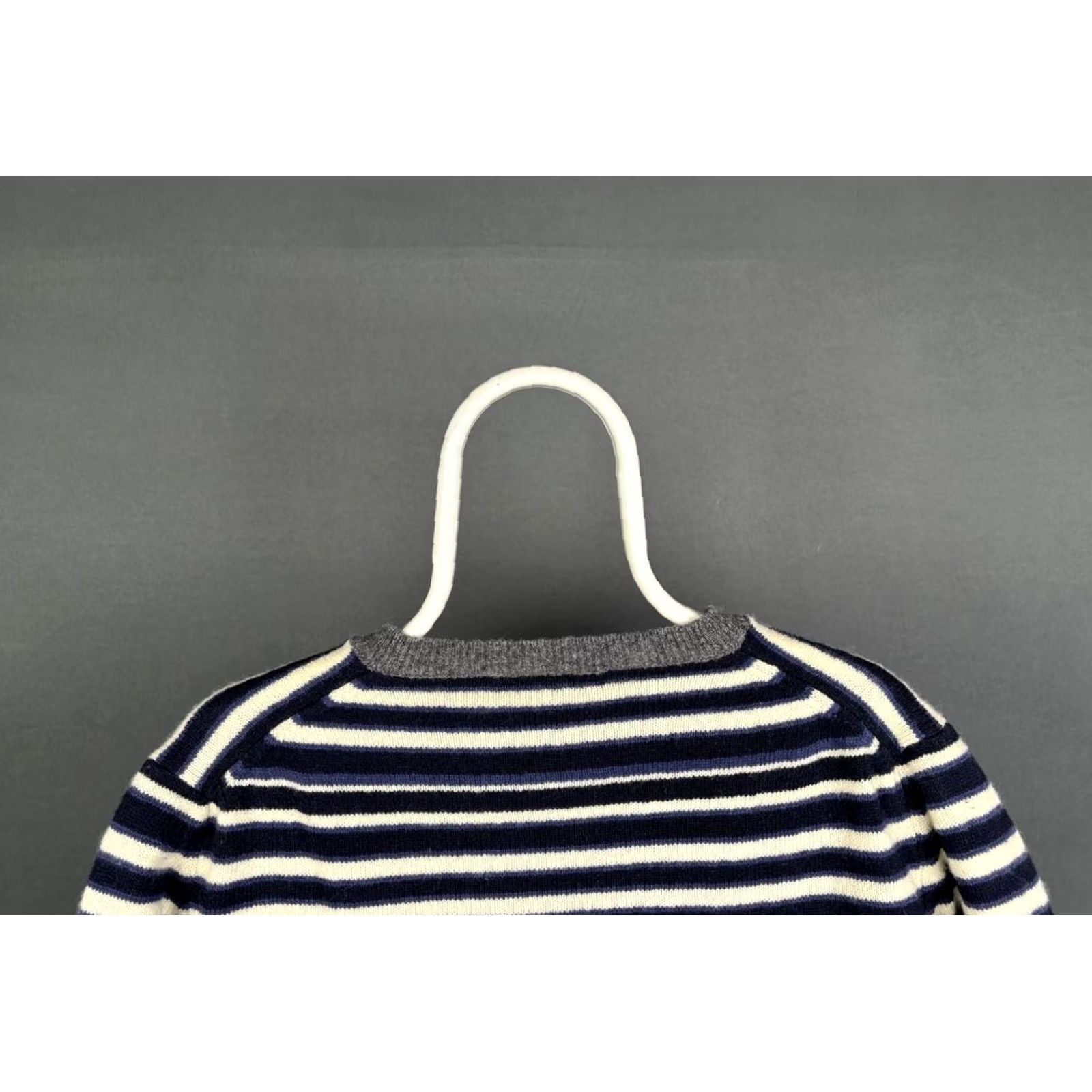 Fred Perry Fred Perry Sweater 100% Wool XL Black Wool Knit Logo Striped V-Neck Pullover Womens Classic Winter Fall 100% Wool XL Black Sweater Size XL / US 12-14 / IT 48-50 - 4 Thumbnail