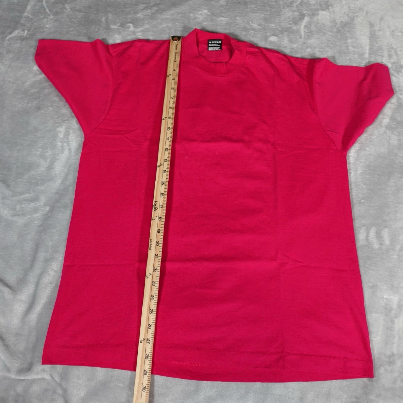 Fruit Of The Loom Vintage Fruit of the Loom Best T Shirt Mens XL Single Stitch Hot Pink 90s Size US XL / EU 56 / 4 - 6 Thumbnail