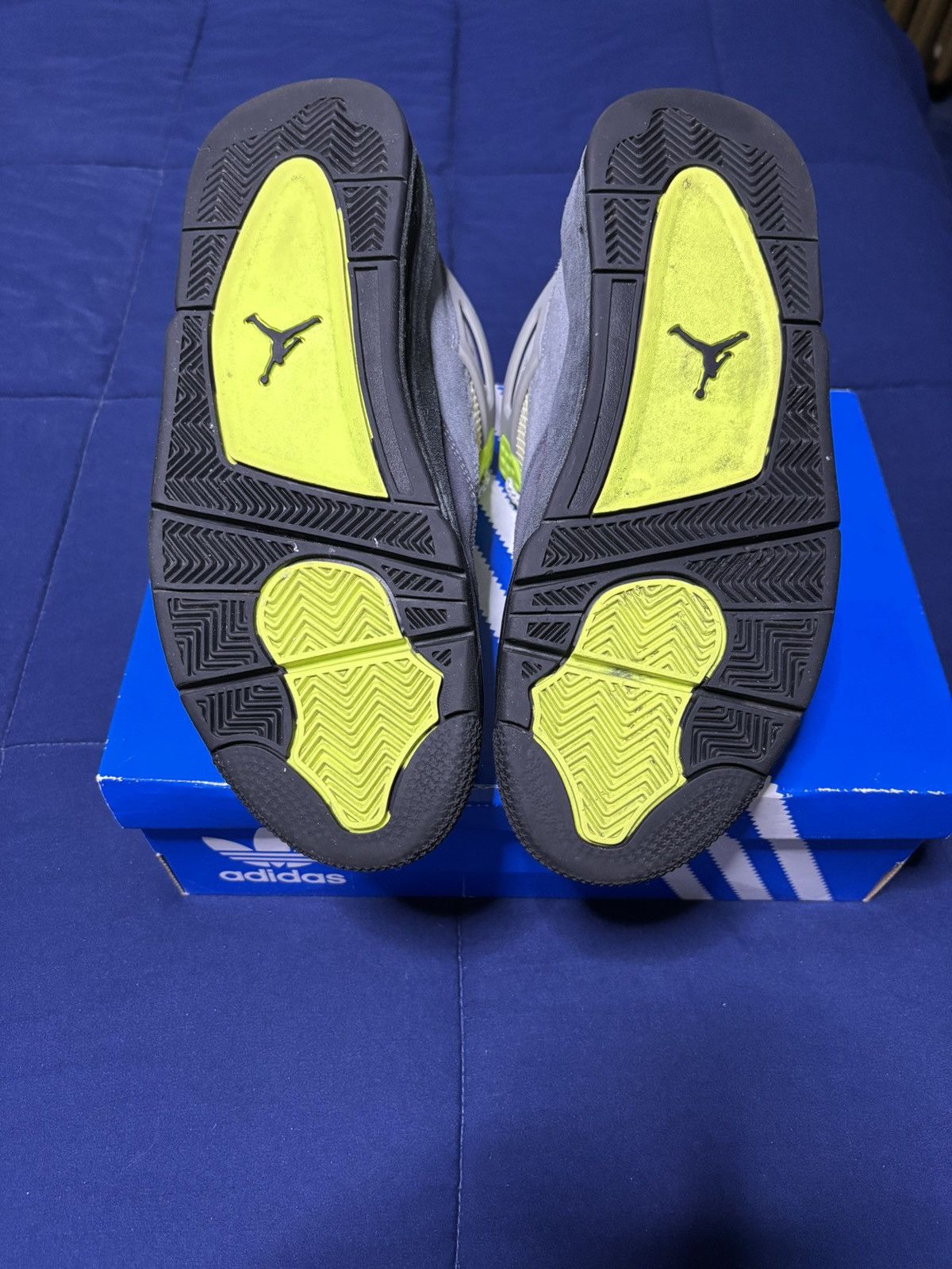 Jordan Brand Jordan 4 Retro SE Neon 95 2020 Size 9.5 Size US 9.5 / EU 42-43 - 7 Thumbnail