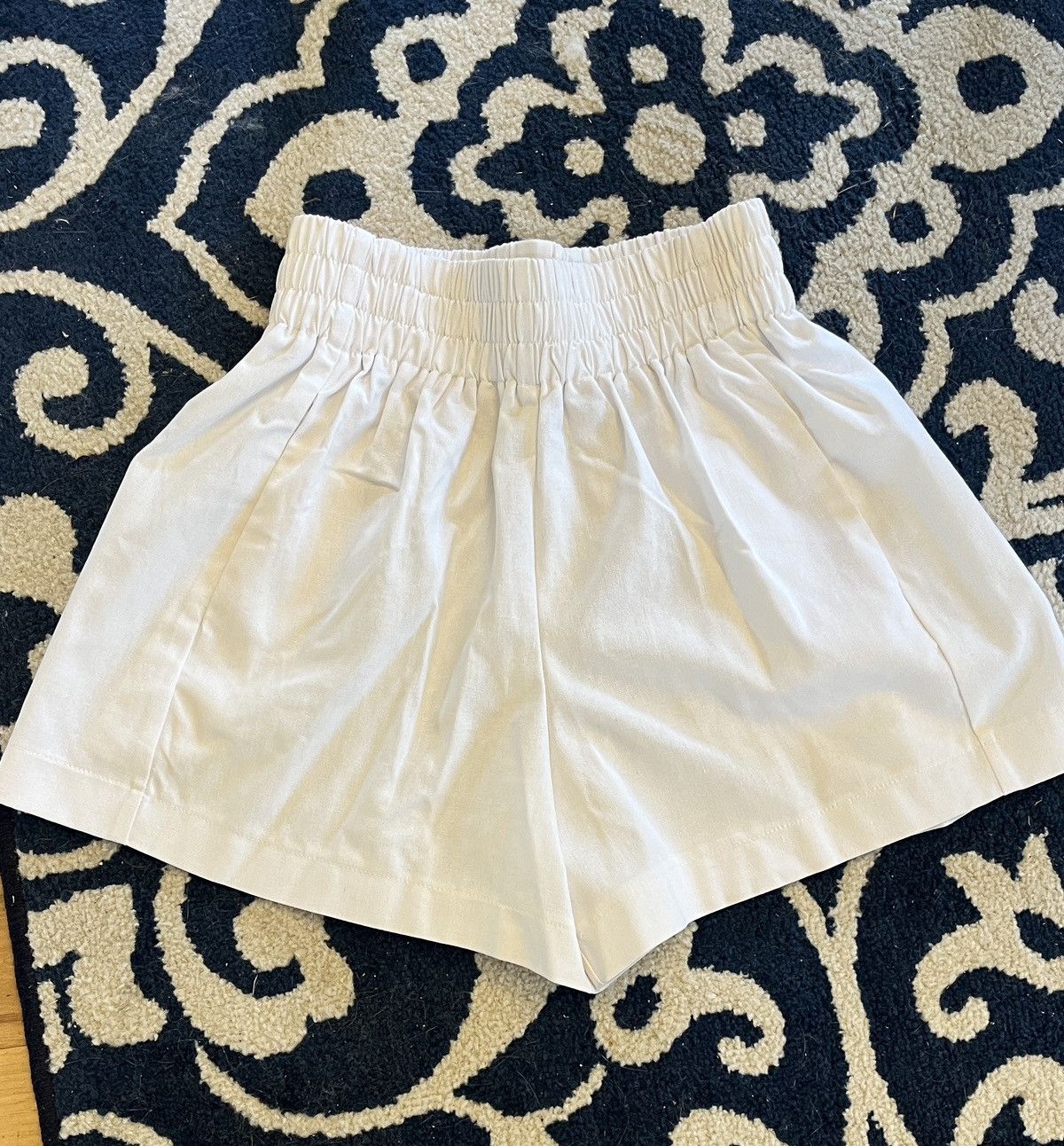 Other Avara Stella Pinch White Linen Cotton Shorts New XS Size 26" / US 2 / IT 38 - 1 Thumbnail