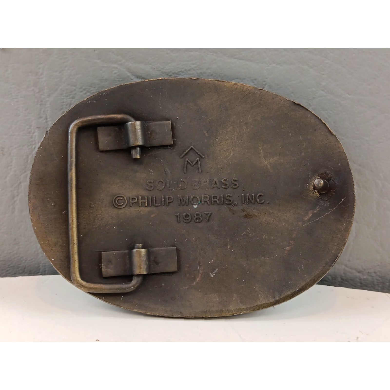Marlboro VINTAGE Marlboro Belt Buckle Solid Brass Bull Rodeo 1987 Mens Western 1.5 in Patina Gold/Bronze? Size ONE SIZE - 3 Thumbnail