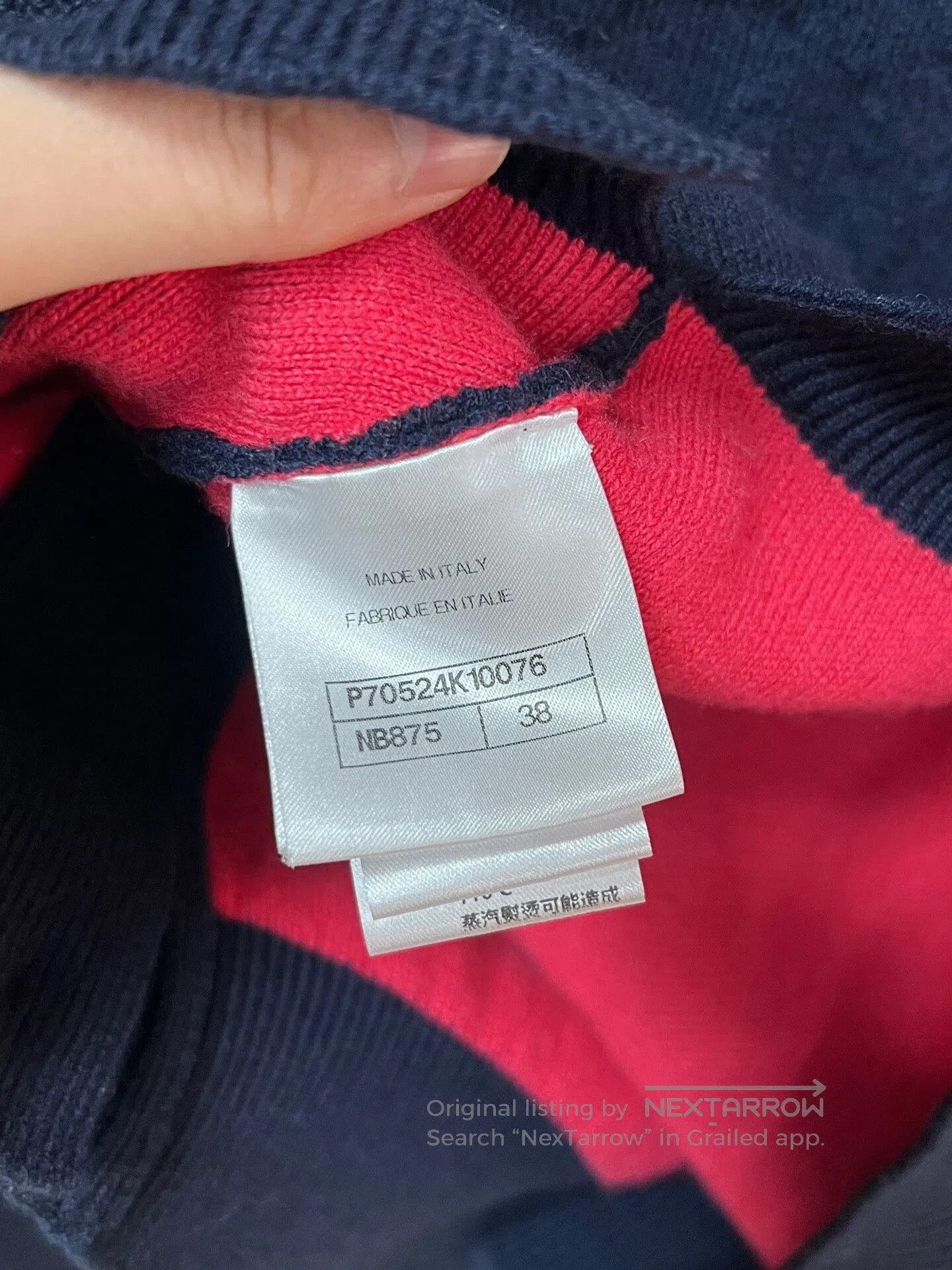 Chanel blue embossed cashmere cardigan by Chanel. Size M / US 6-8 / IT 42-44 - 4 Thumbnail