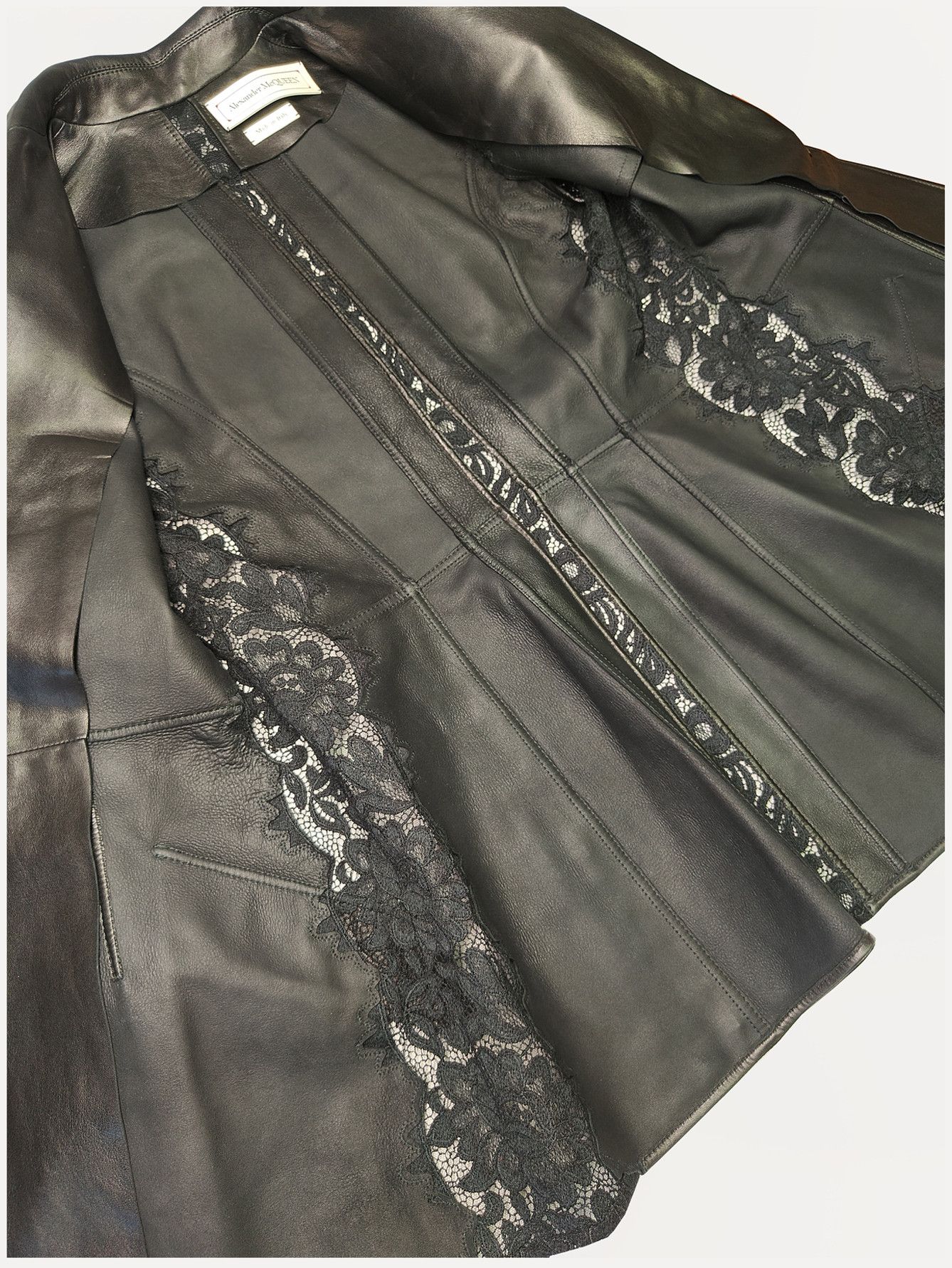 Alexander McQueen ALEXANDER McQUEEN_ S/S 2020 _ LACE _ LAMB LEATHER BLAZER Size S / US 4 / IT 40 - 3 Thumbnail