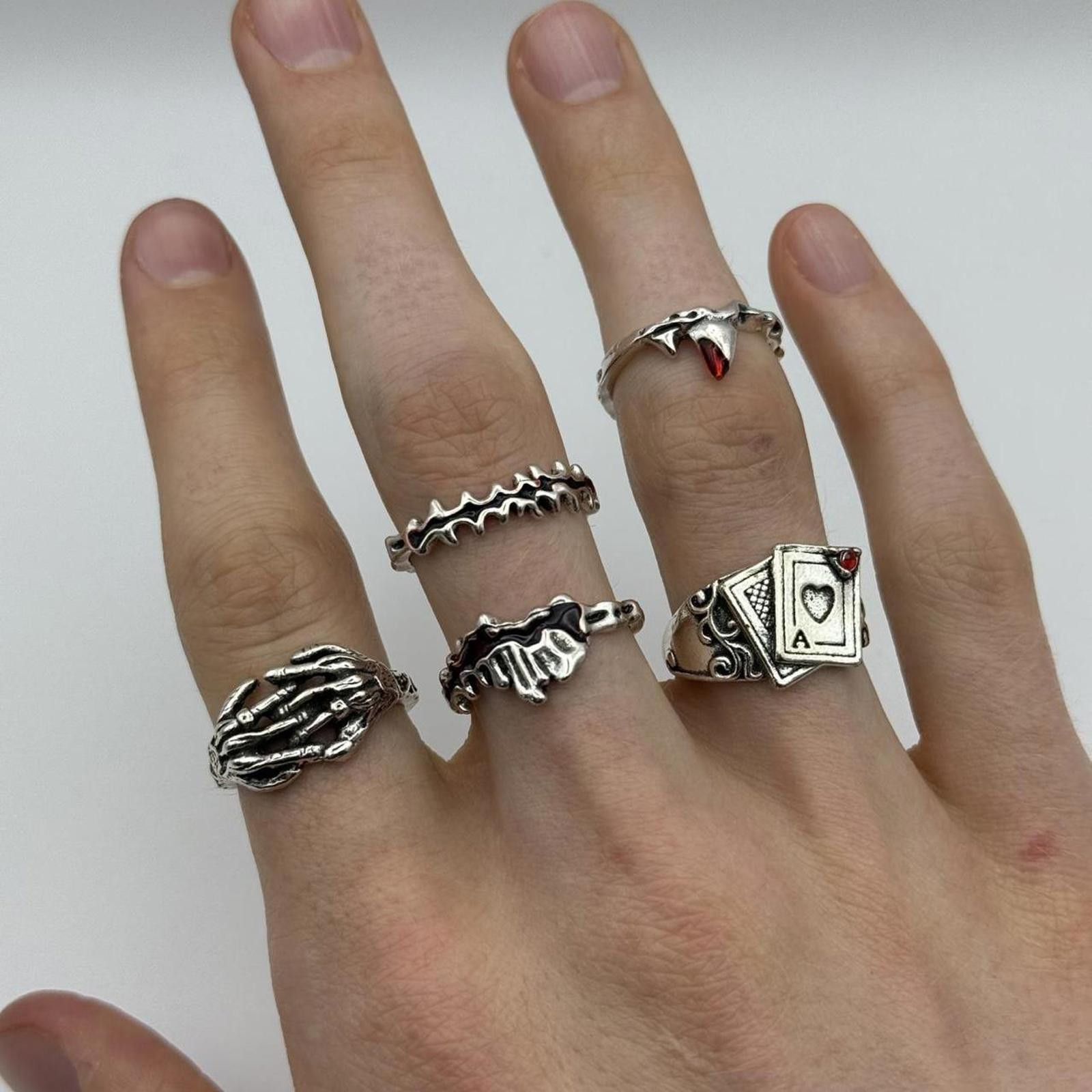 Other y2k 2000s style silver ring 5 piece set Size ONE SIZE - 4 Thumbnail