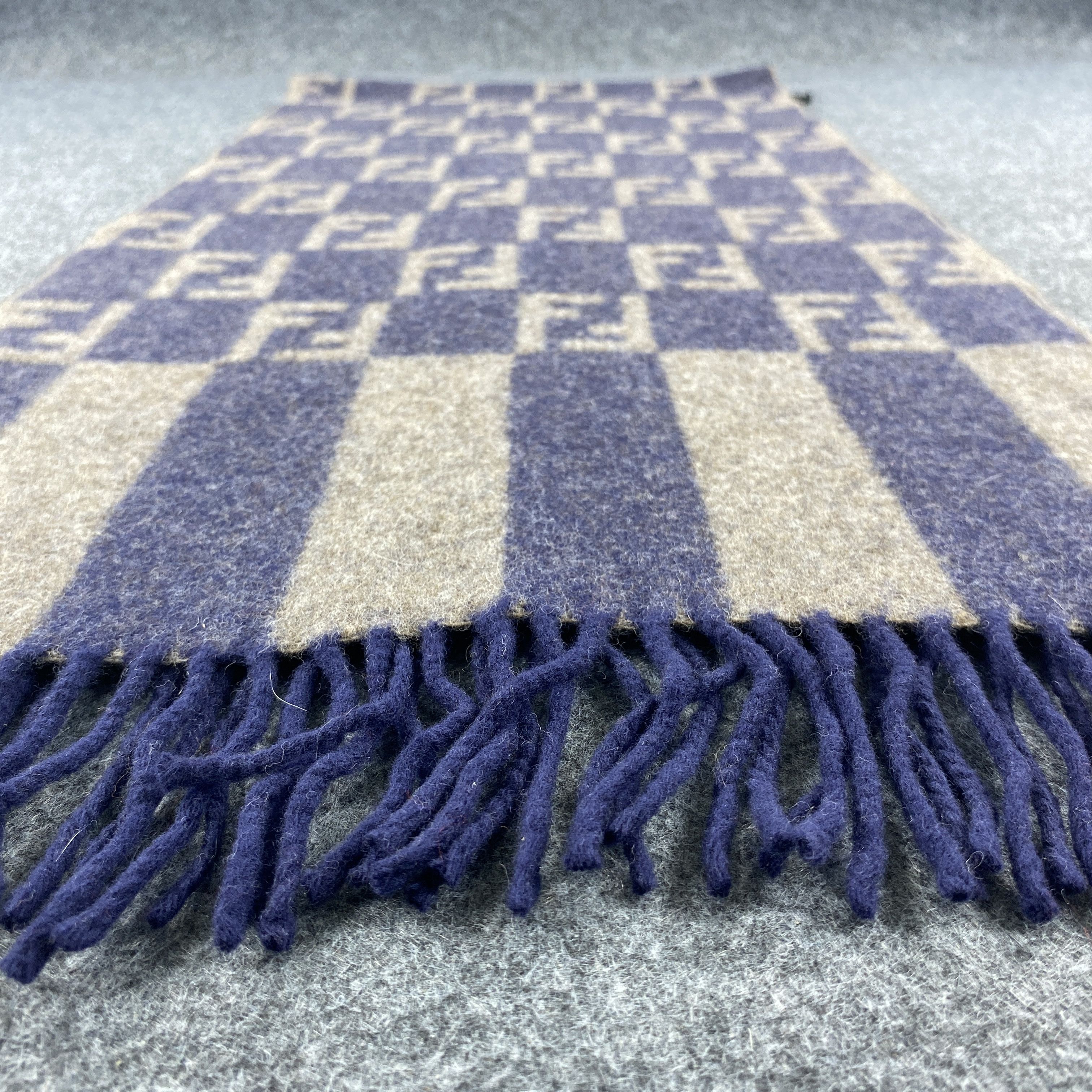 Fendi × Vintage GF10397 Fendi Scarf Neck Wear Muffler Size ONE SIZE - 5 Thumbnail
