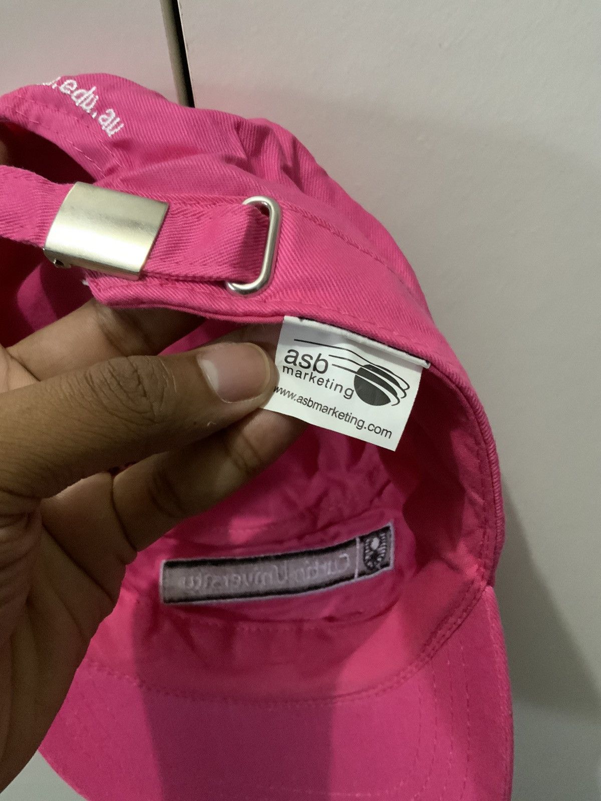 If Six Was Nine Curtin University Pink Hat Size ONE SIZE - 10 Thumbnail