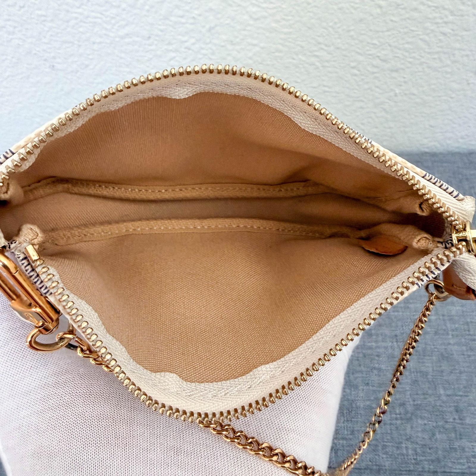 Louis Vuitton Authentic Louis Vuitton Damier Azur Mini Pochette Size ONE SIZE - 10 Thumbnail