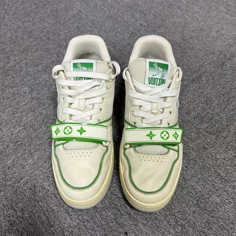 Louis Vuitton Louis Vuitton White and Green Trainer Classic Pattern Retr Size US 7 / EU 40 - 1 Thumbnail
