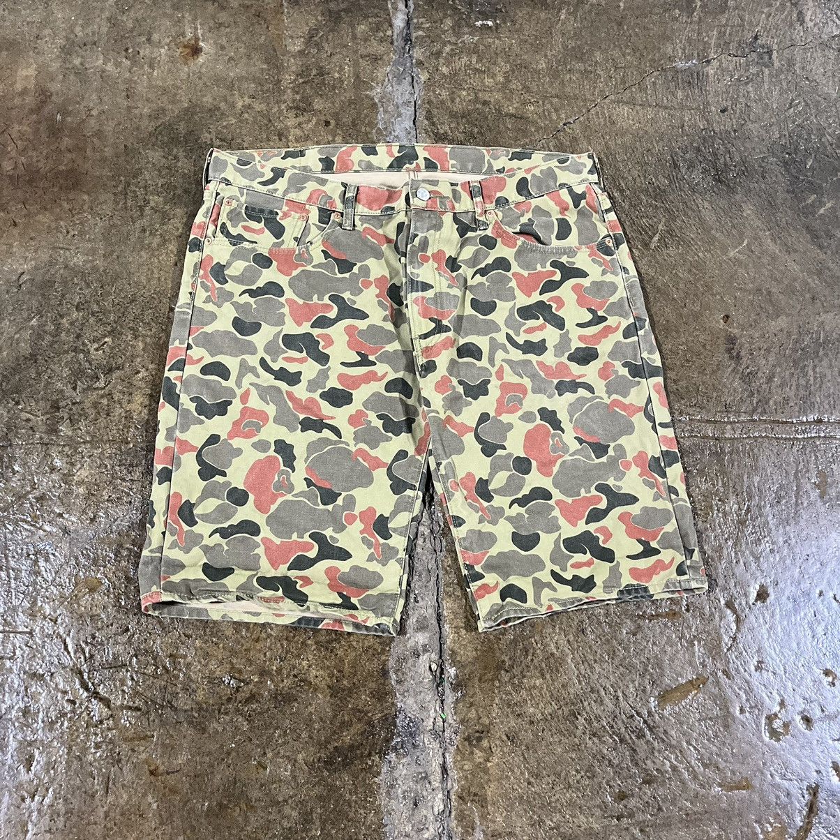 Levi's Crazy Levi's 504 Camo Shorts Grunge Baggy Y2K Size 40 Size US 40 / EU 56 - 7 Thumbnail
