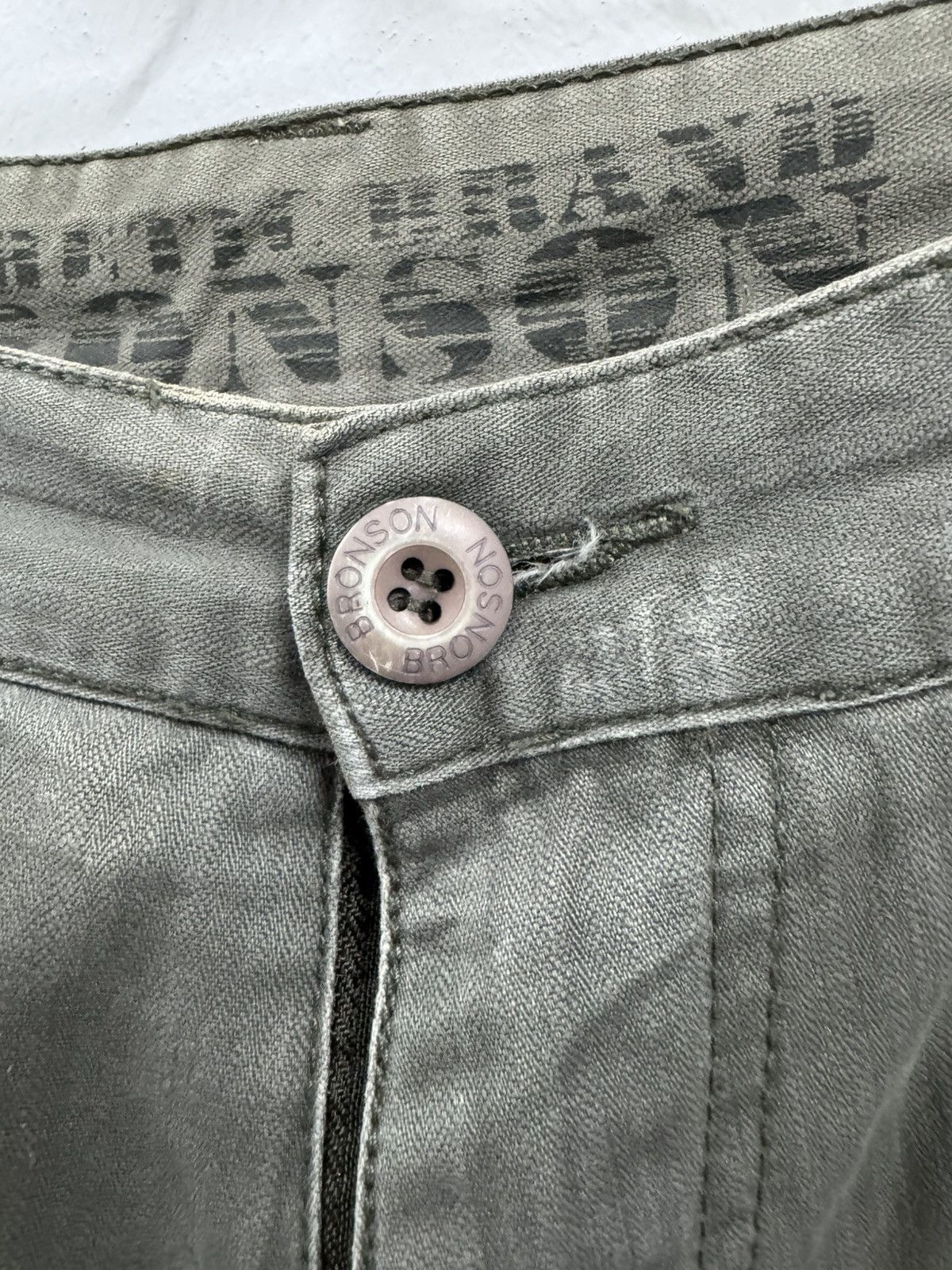 Vintage Vintage Bronson Cargo Pants 1990s Size US 31 - 5 Thumbnail