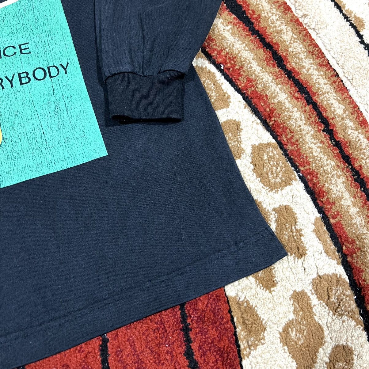 Cross Colours Vintage Faded Cross Colours Rare T Shirt Size US L / EU 52-54 / 3 - 7 Thumbnail