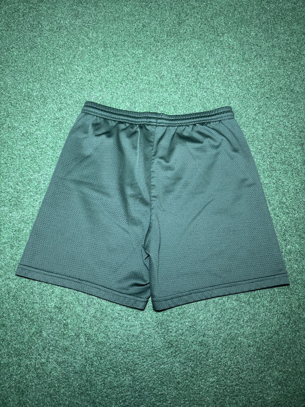 Nike Vintage Nike 90s Green Mesh Small 6” Drawstring Shorts Size US 29 - 4 Thumbnail