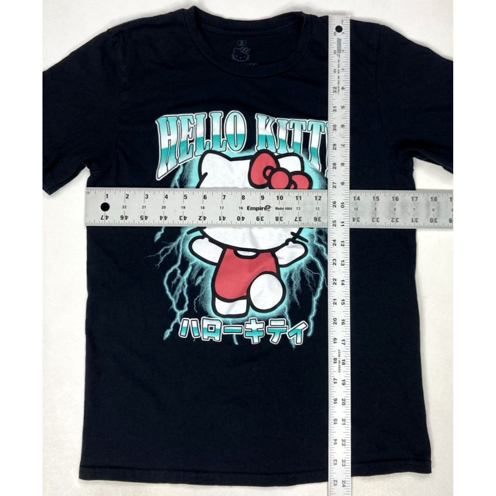 Vintage VINTAGE Hello Kitty Graphic T-shirt Women Small Black Short Sleeve Size S / US 4 / IT 40 - 5 Thumbnail