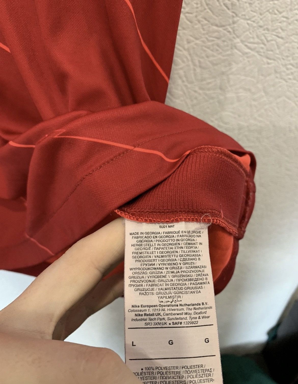 Nike LIVERPOOL NIKE 2021/2022 HOME KIT SOCCER JERSEY FOOTBALL Size US L / EU 52-54 / 3 - 7 Thumbnail