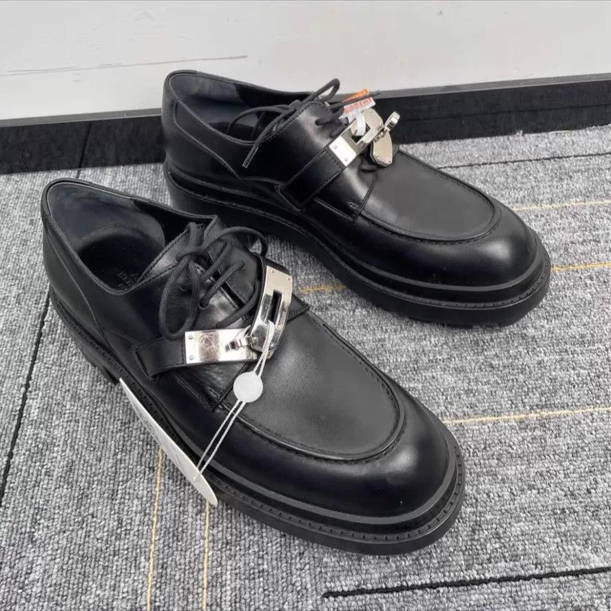 Hermes Hermes Black/SV Kelly Buckle ThickSole Loafer 40 Size US 7 / EU 40 - 1 Thumbnail
