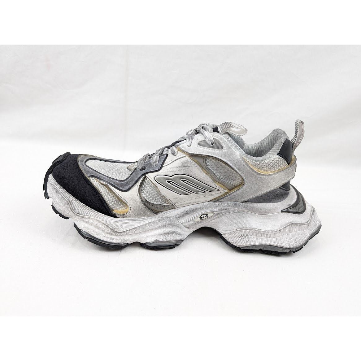 Balenciaga o1rshd1 Q:2 / Suede Mesh Cargo Sneakers in White/Grey Size US 11 / EU 44 - 8 Thumbnail