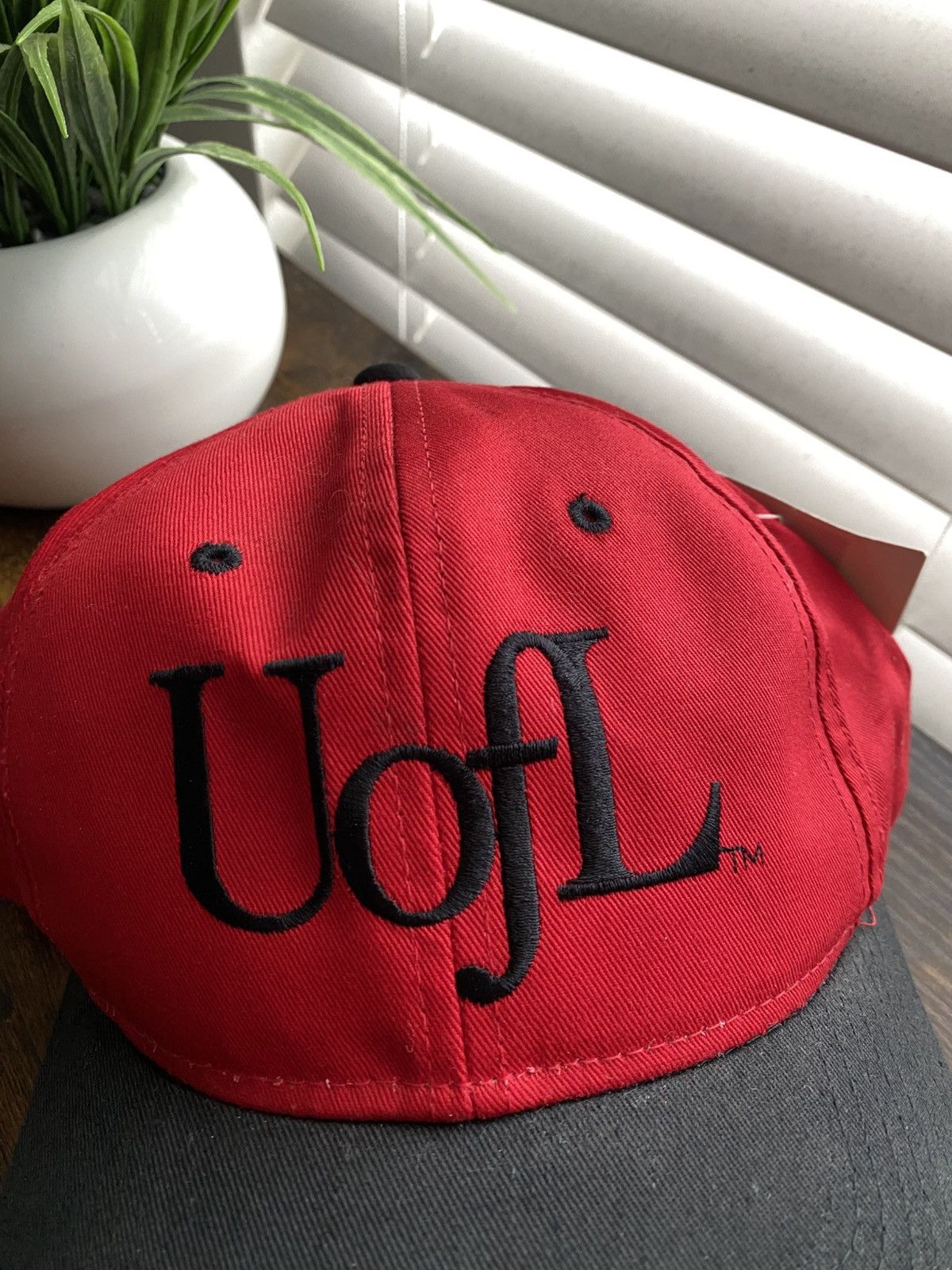 Other Vintage 90s University of Louisville Snapback Hat Size ONE SIZE - 2 Thumbnail