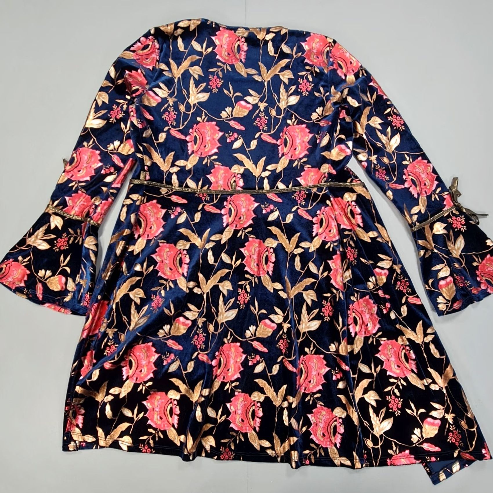 Topshop Topshop Womens Midi Wrap Dress Navy 8 UK Velvet Floral Foil Floral Dress Wrap, V-Neck, Long Sleeve, Party/Cocktail, Regular, Blue, Womens, 8 UK Size M / US 6-8 / IT 42-44 - 7 Thumbnail