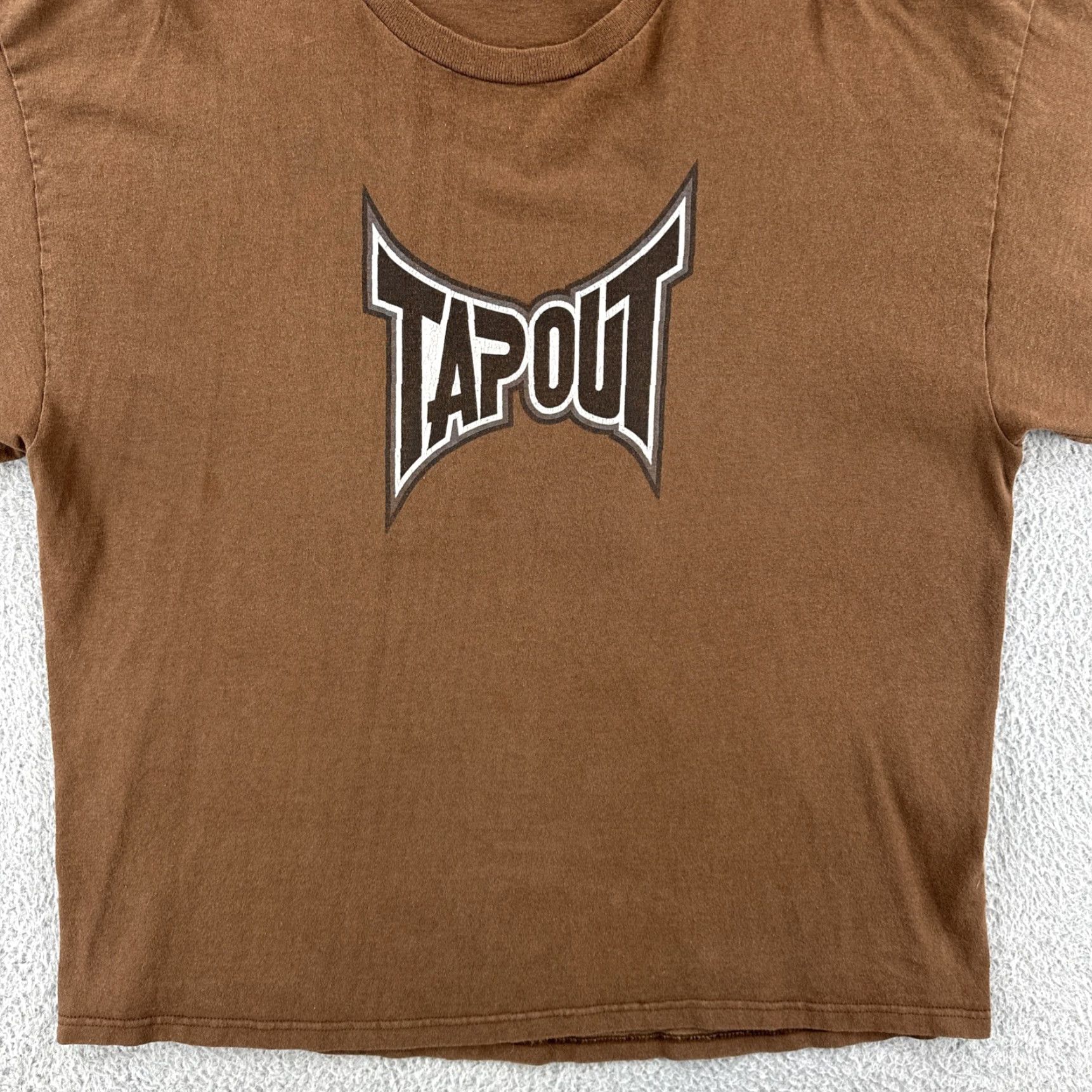 Delta VINTAGE Delta Pro Weight XL Brown Shirt Mens Y2K Logo Spell Out Graphic Print Size US XL / EU 56 / 4 - 4 Thumbnail