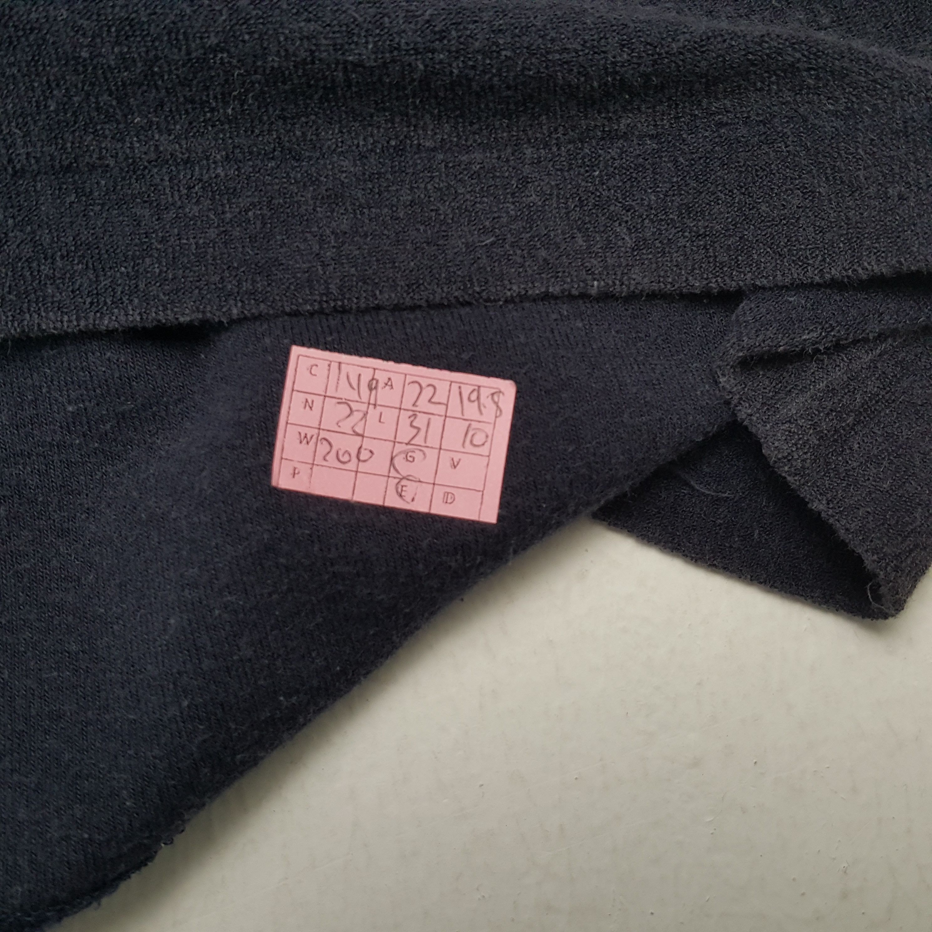 Japanese Brand × Vintage × Yohji Yamamoto YOHJI YAMAMOTO Japanese Designer Single Pocket Design Tshirt Size US L / EU 52-54 / 3 - 4 Thumbnail